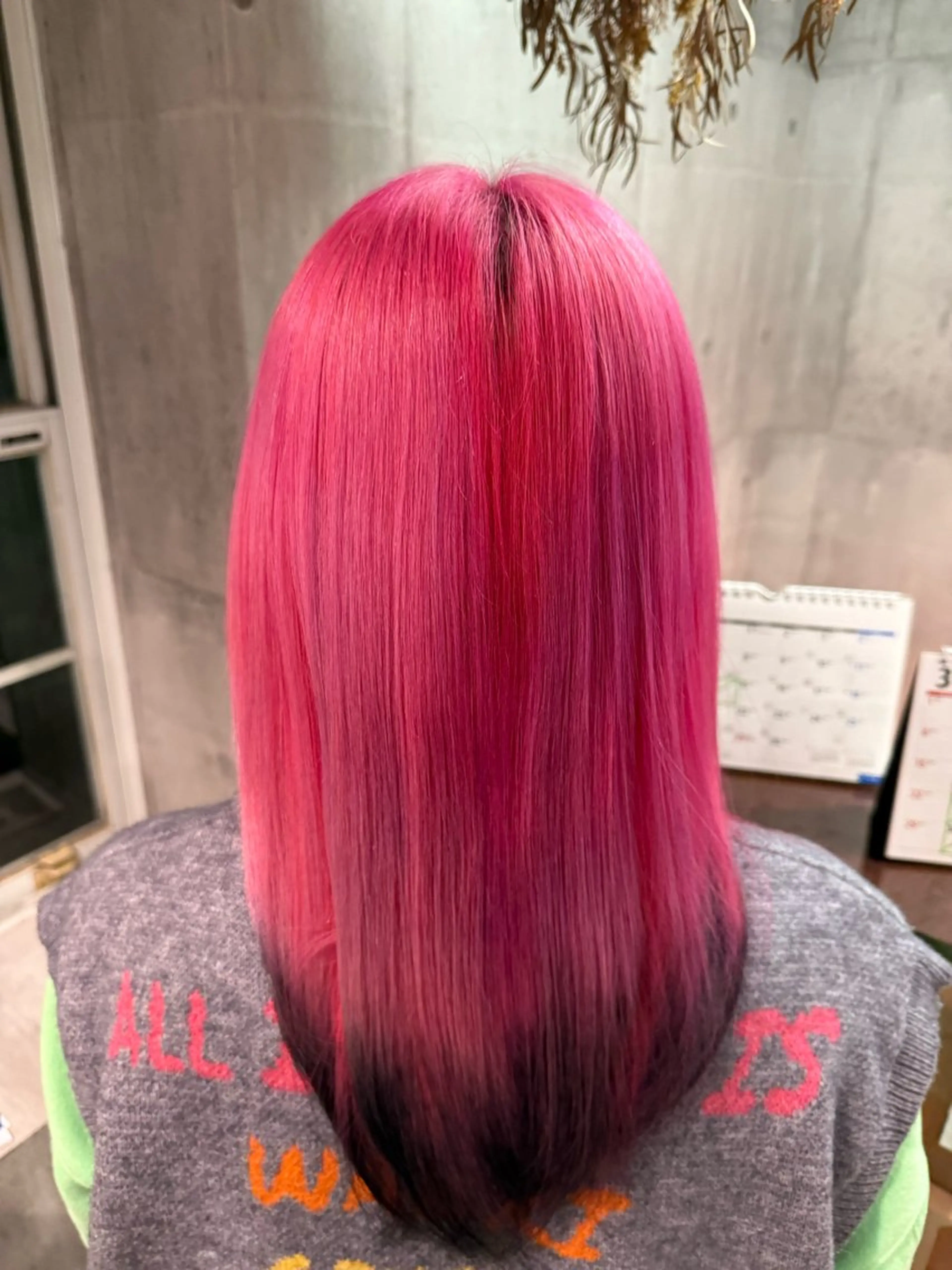 セミロング ヘアカラー III_en hair所属・南川 百葉のヘアスタイル