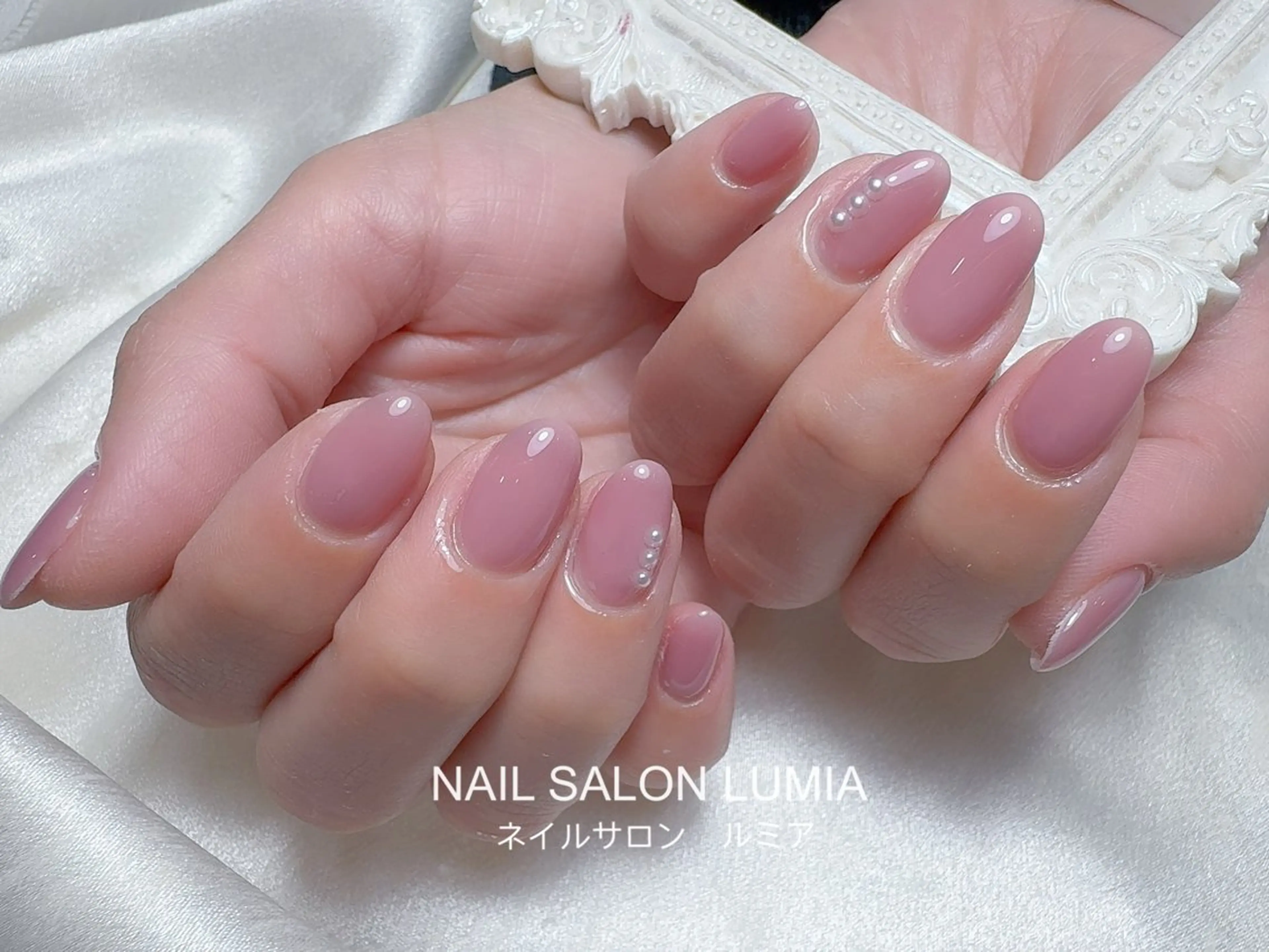 ネイル ハンドネイル ネイルサロン ルミア Lumia 店長のネイルデザイン