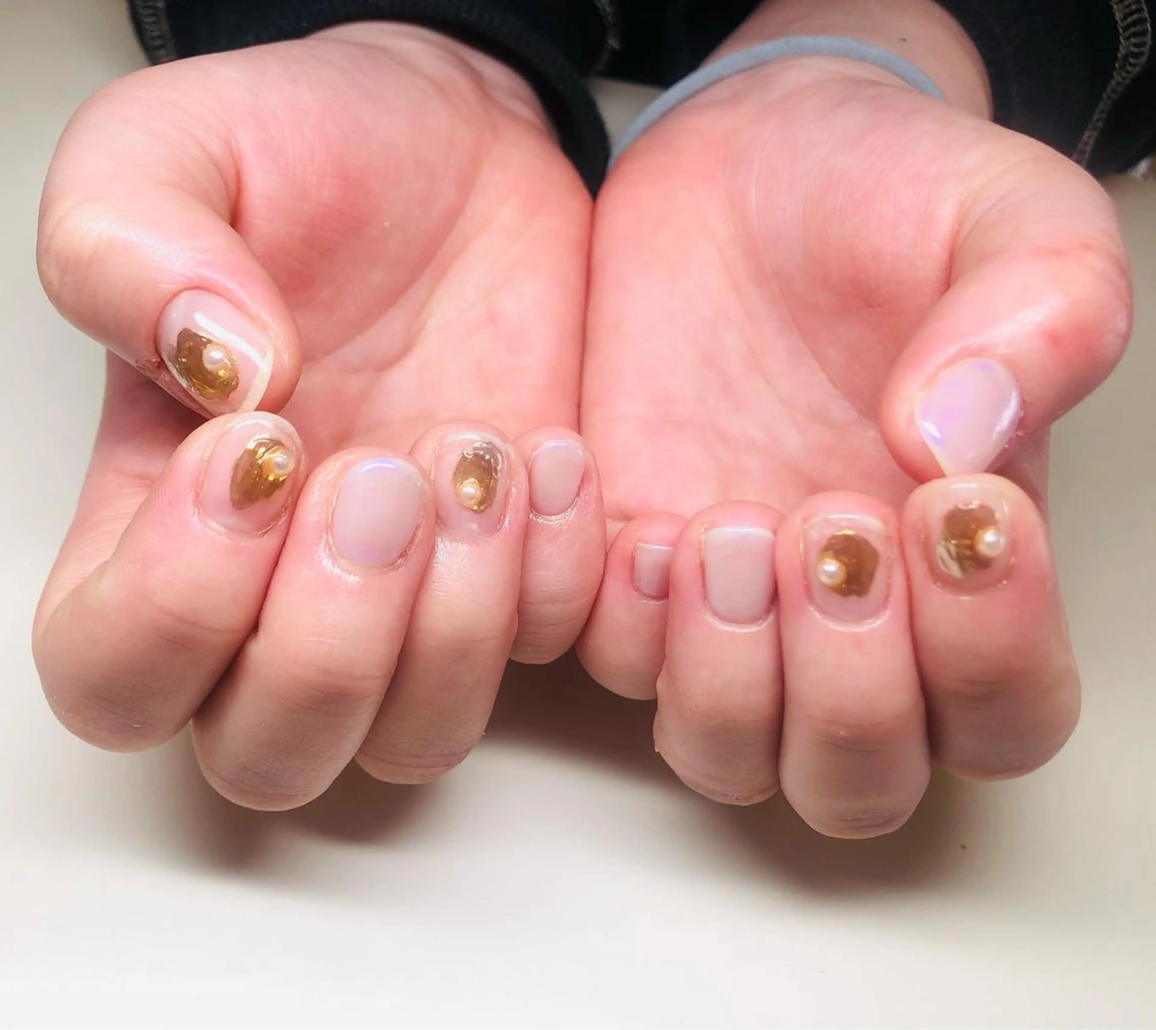 ネイル ミラーネイル いちじゅう あおいのネイルデザイン