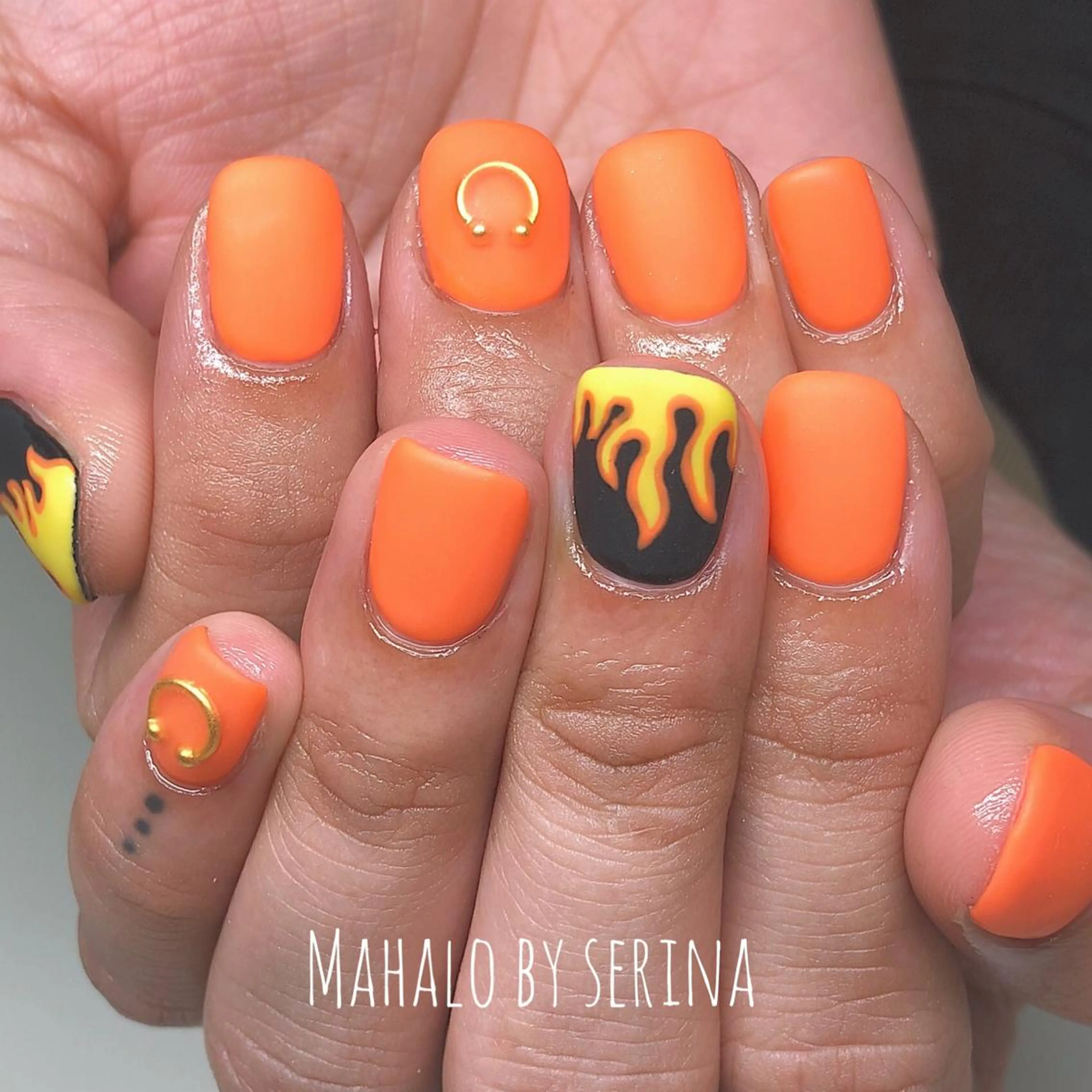 ショート カラー ネイル SUNNY BAE. SERINAのネイルデザイン