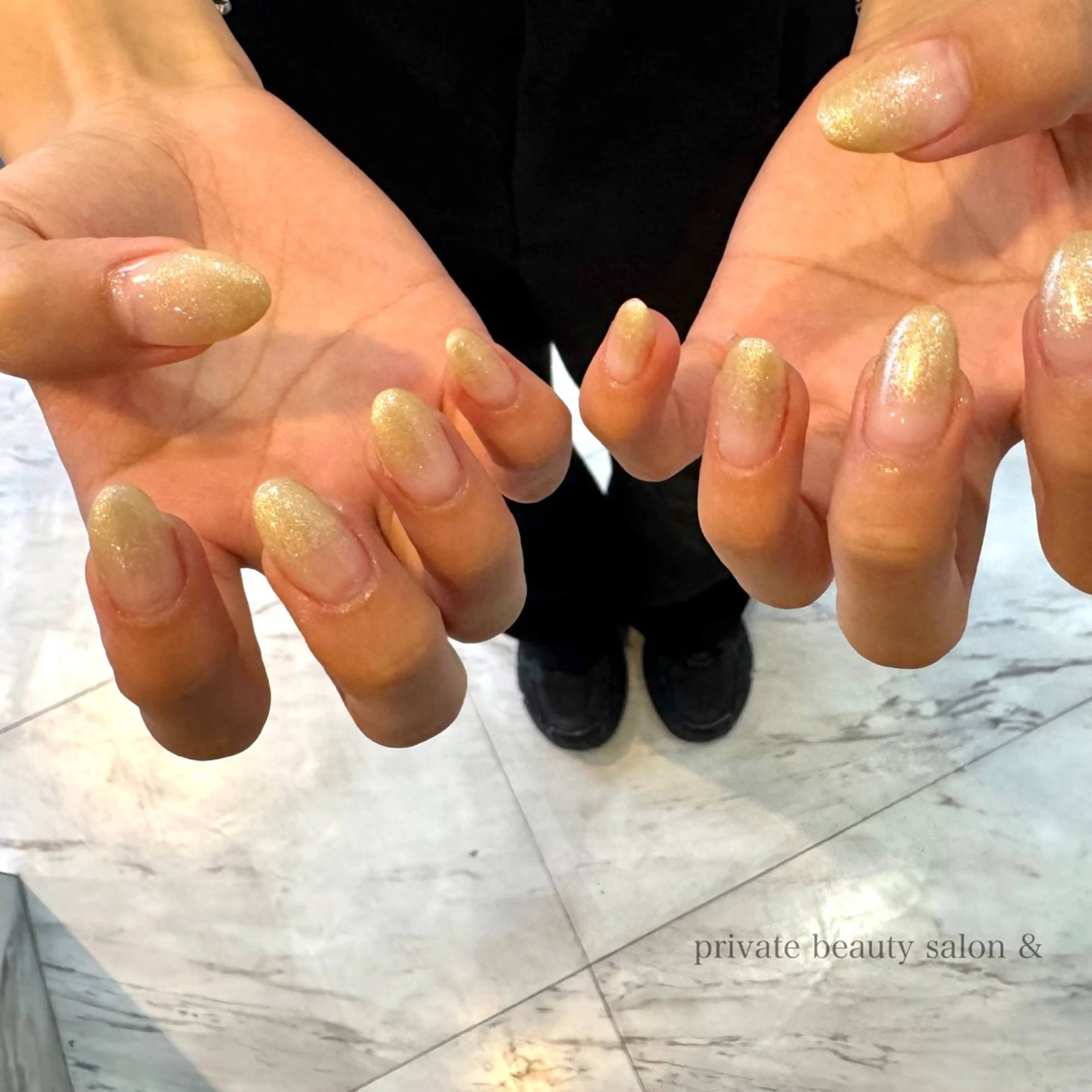 ネイル グラデーション private beauty salon &所属・田中 歩のネイルデザイン