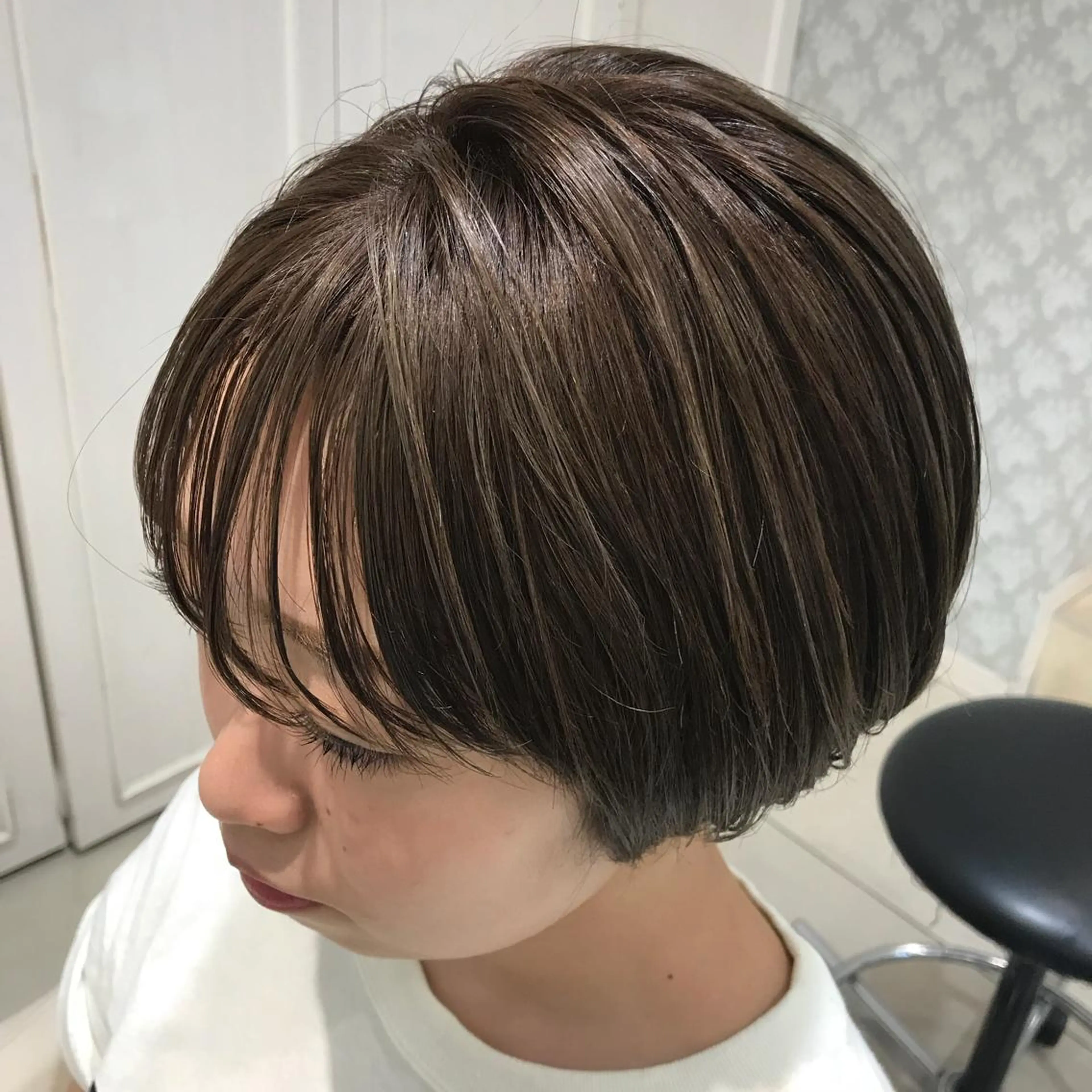 カラー、集中ケアトリートメントの写真