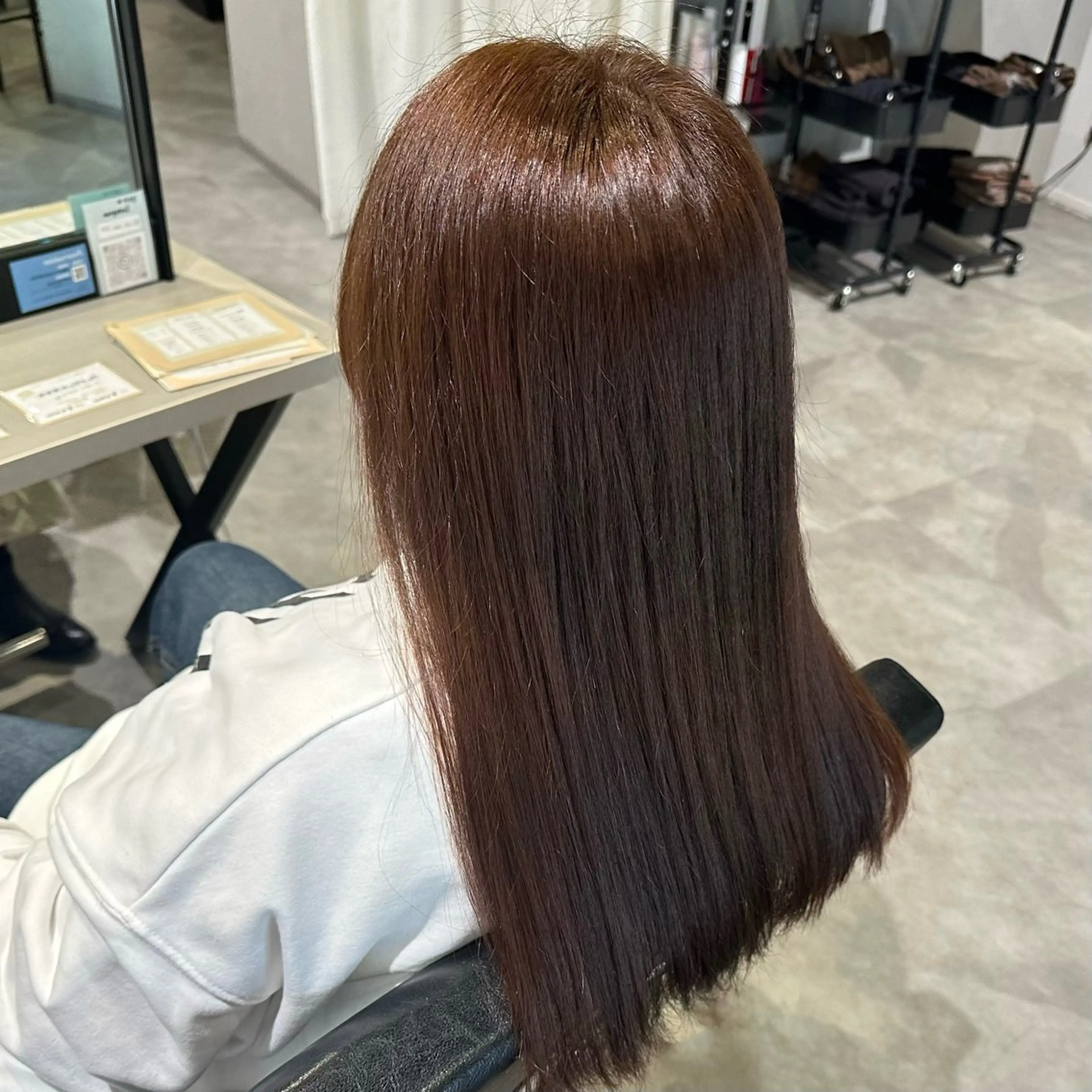 ロング カラー ブラウンカラー オレンジ オレンジブラウン カット ヘアカラー 岩本みるか/ 暖色カラー/ベージュのヘアスタイル