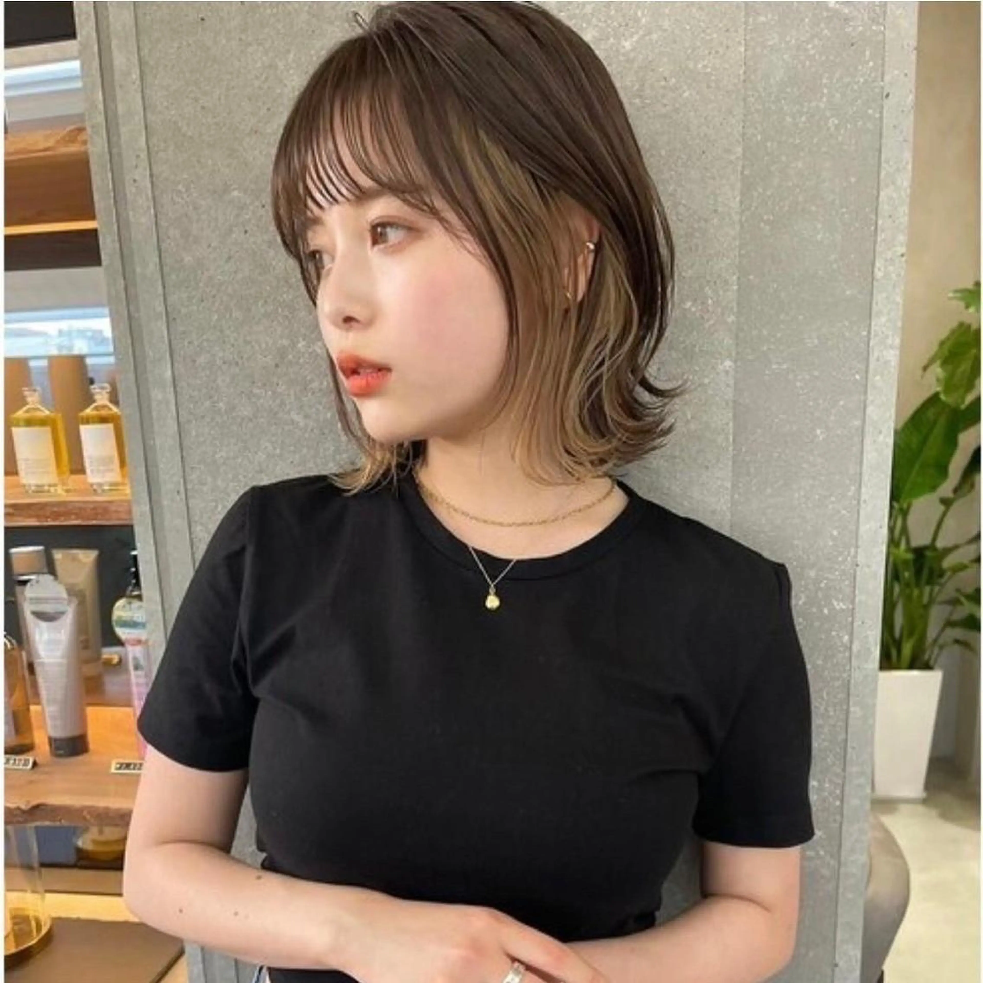 ミディアム レイヤーカット/艶カ ラー/chihiroのヘアスタイル