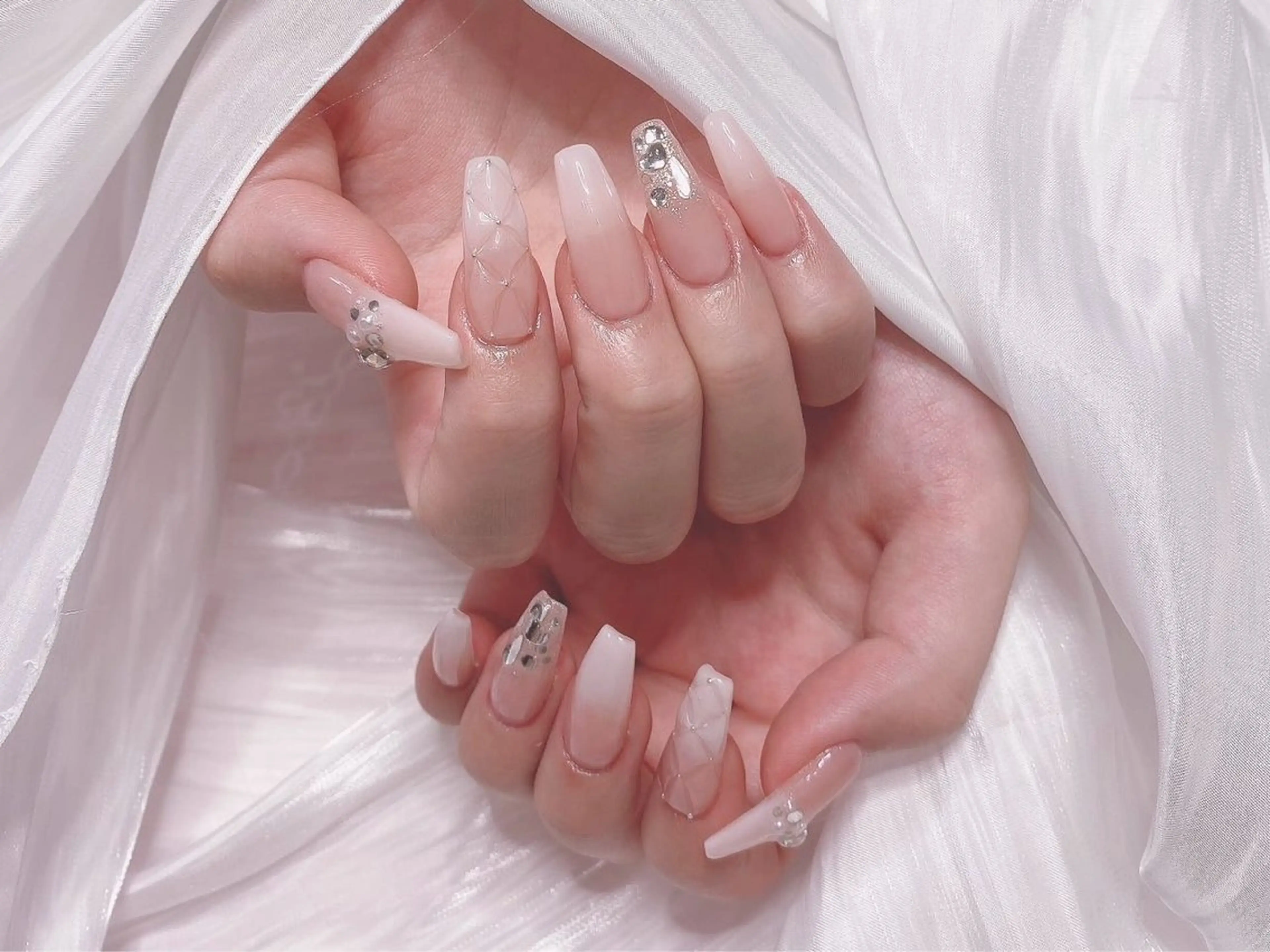 ネイル ジョリ kasumi🌹💅のネイルデザイン