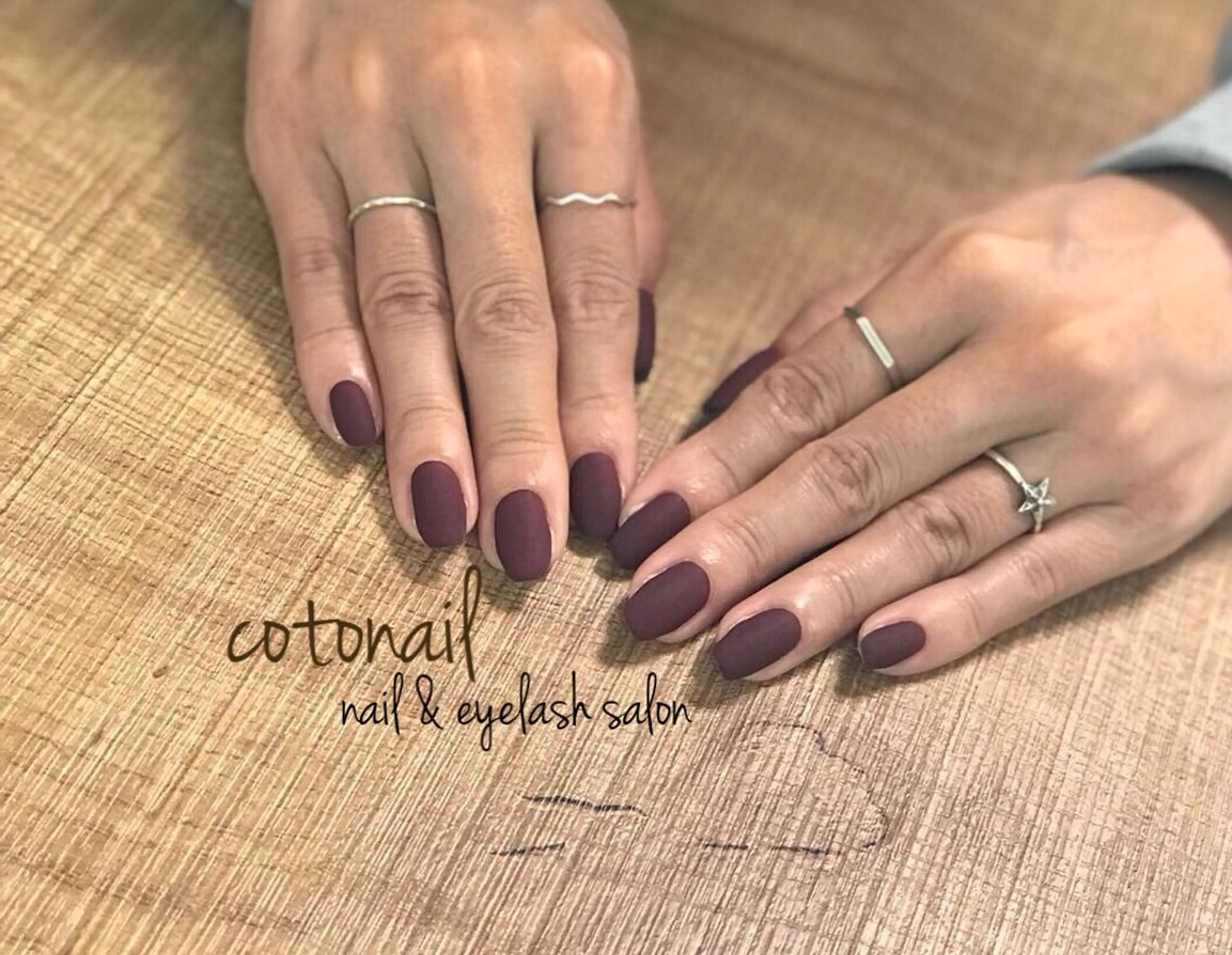 セミロング ネイル ハンドネイル ツメトマツゲ .のネイルデザイン