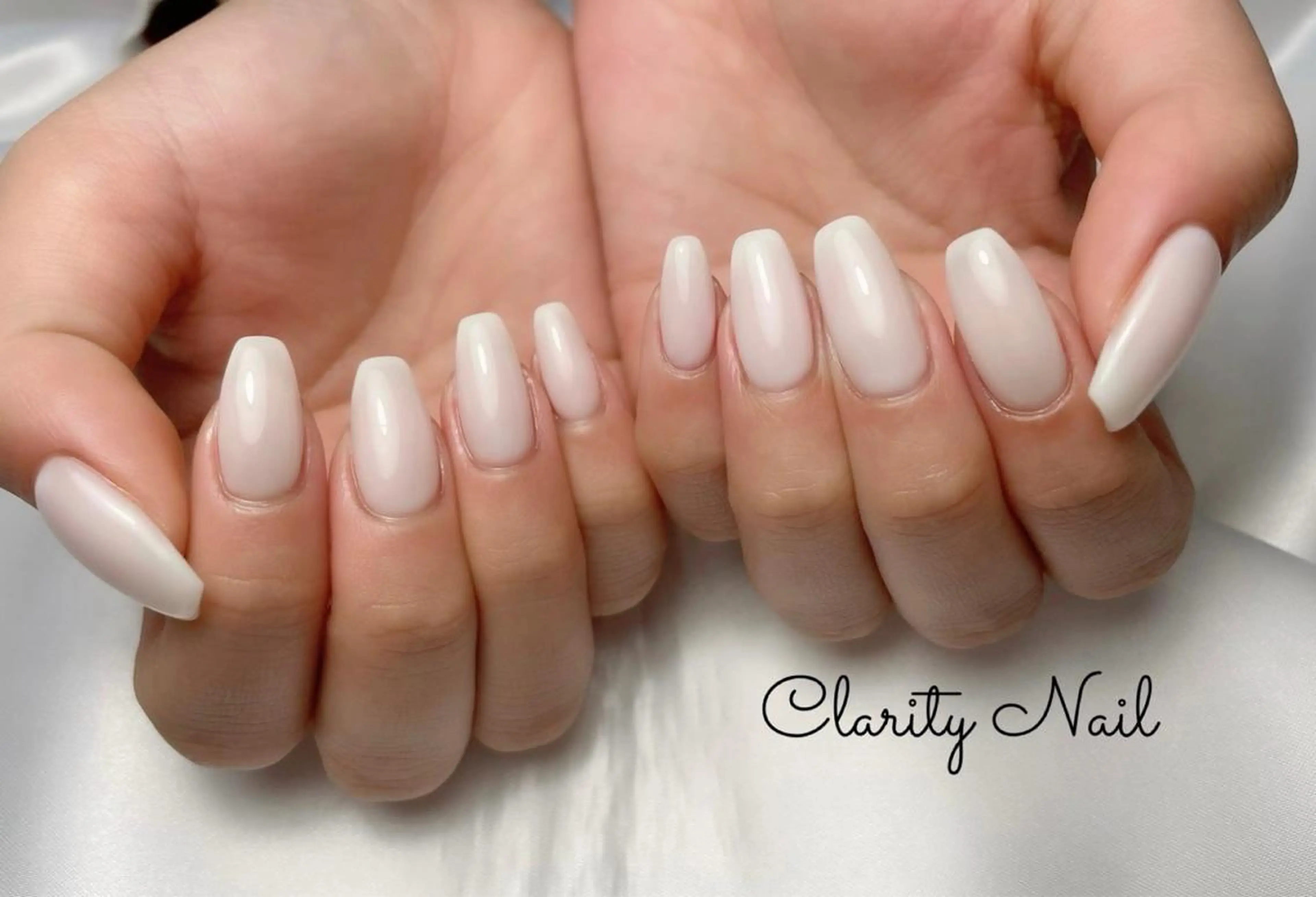 ネイル ワンカラーネイル ハンドネイル Clarity Nailのネイルデザイン