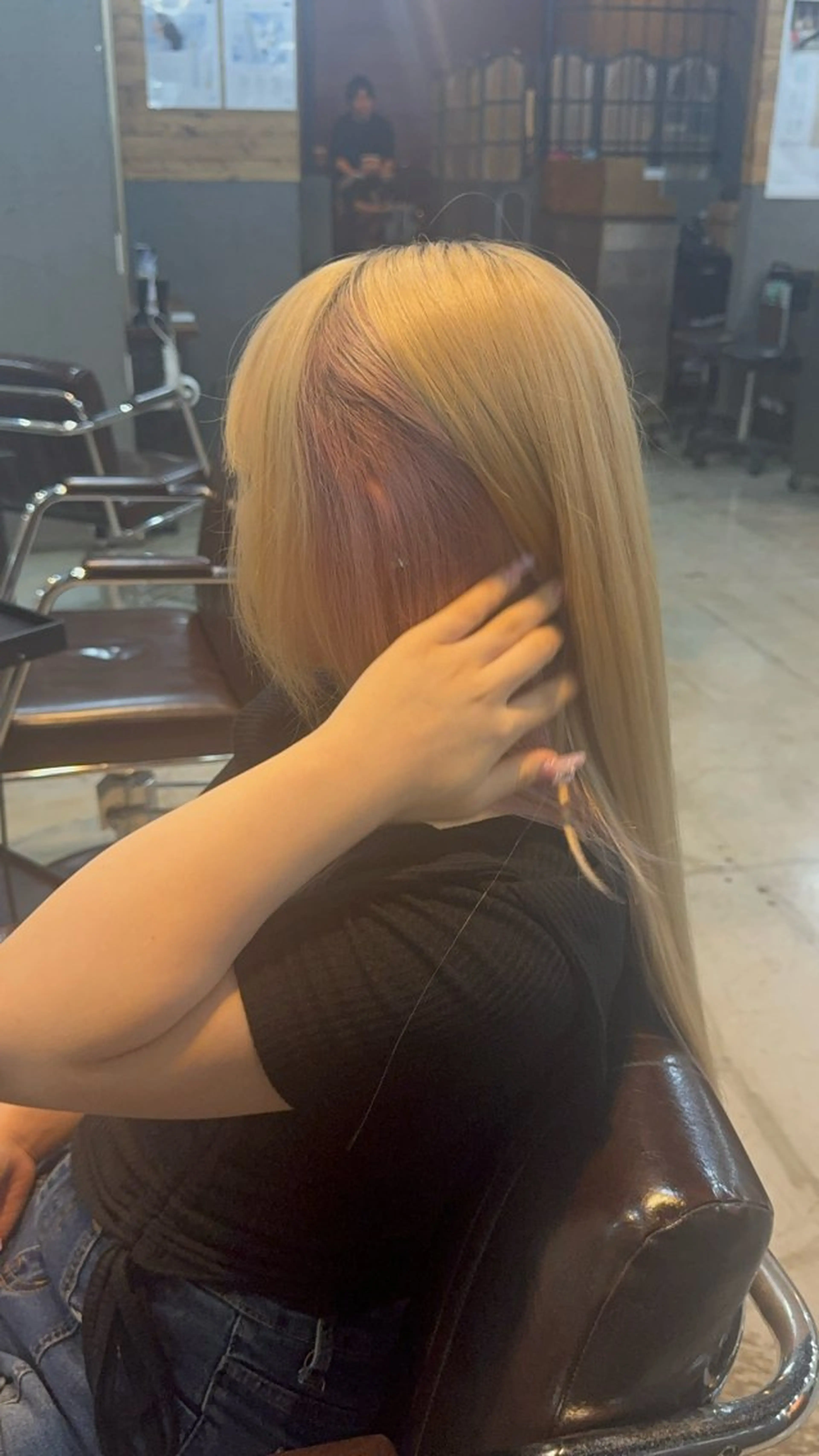 ロング カラー インナーカラー 幕田 希耀美のヘアスタイル