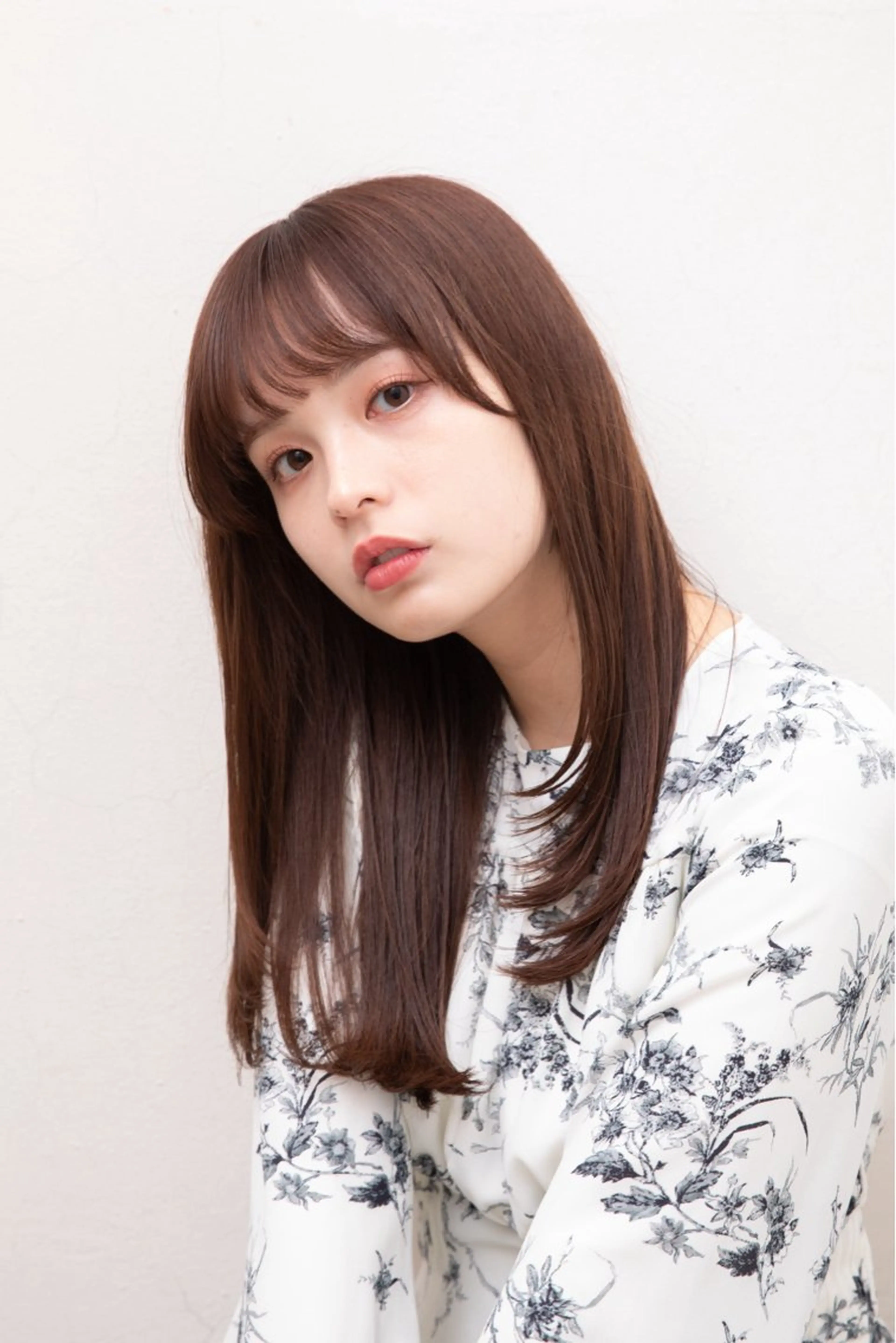 セミロング 🌙FLYCKA ☀️縮毛矯正のヘアスタイル