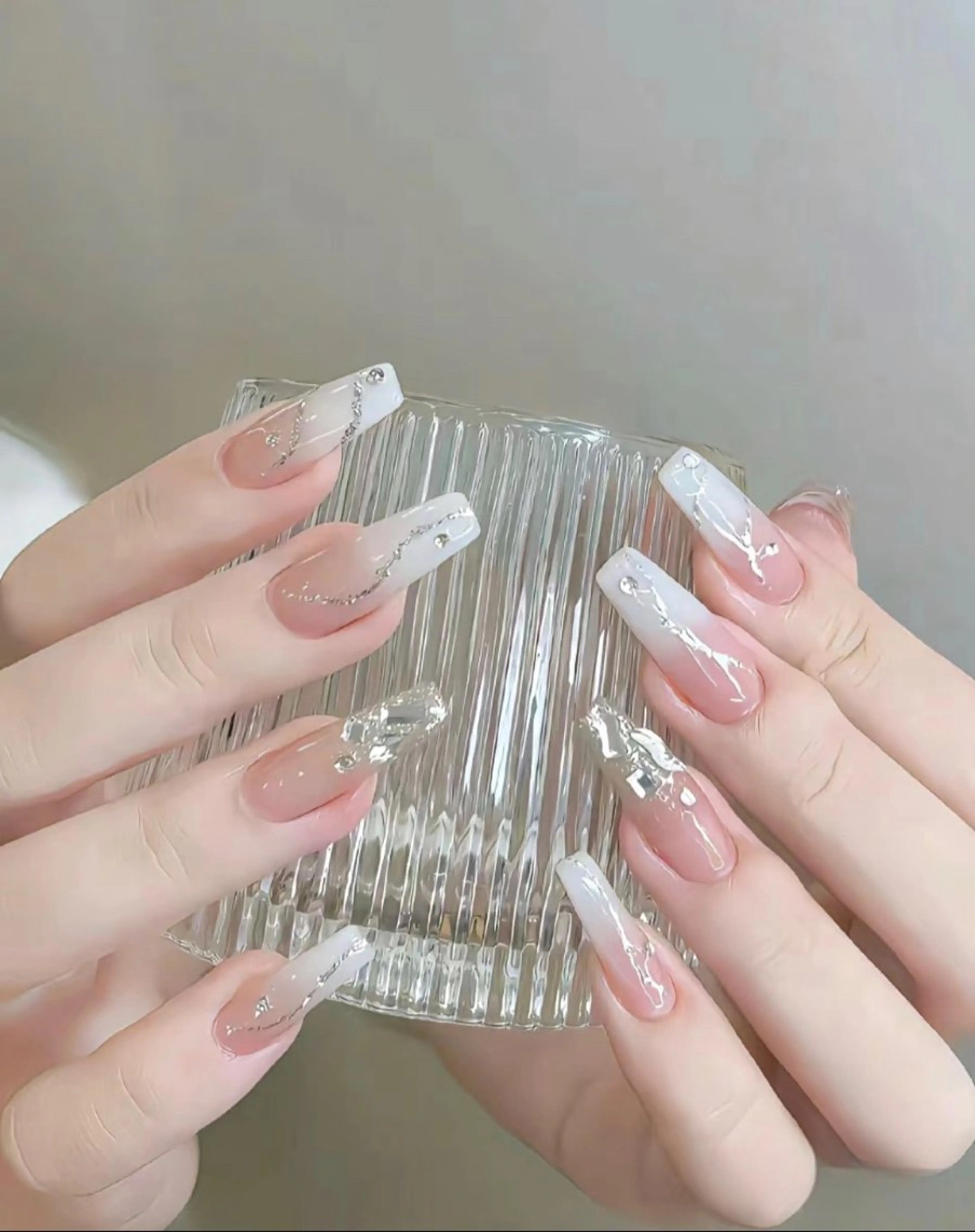 ネイル AND Nail 長さだし専門店のネイルデザイン