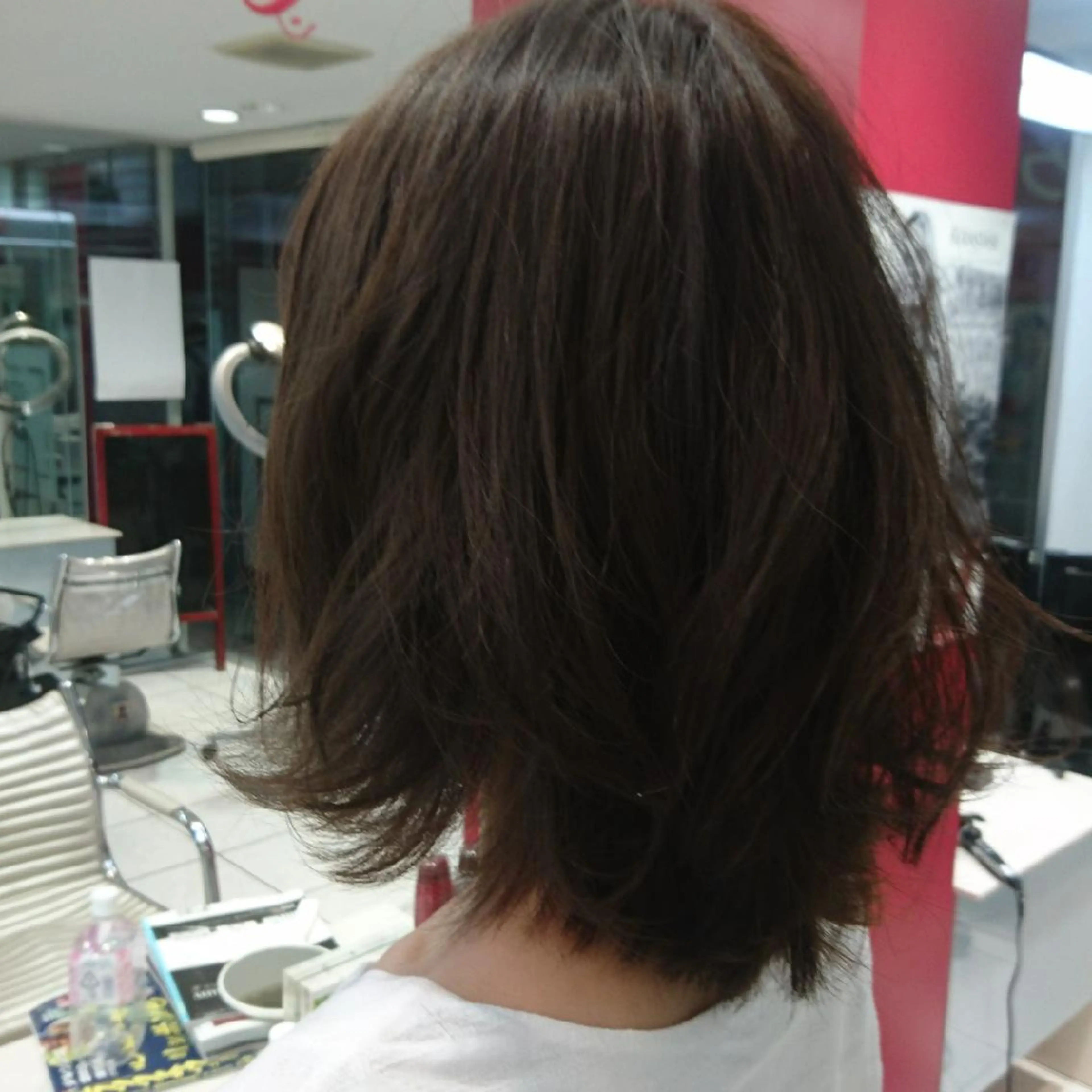 ミディアム カラー グレージュ 仲村 友孝のヘアスタイル