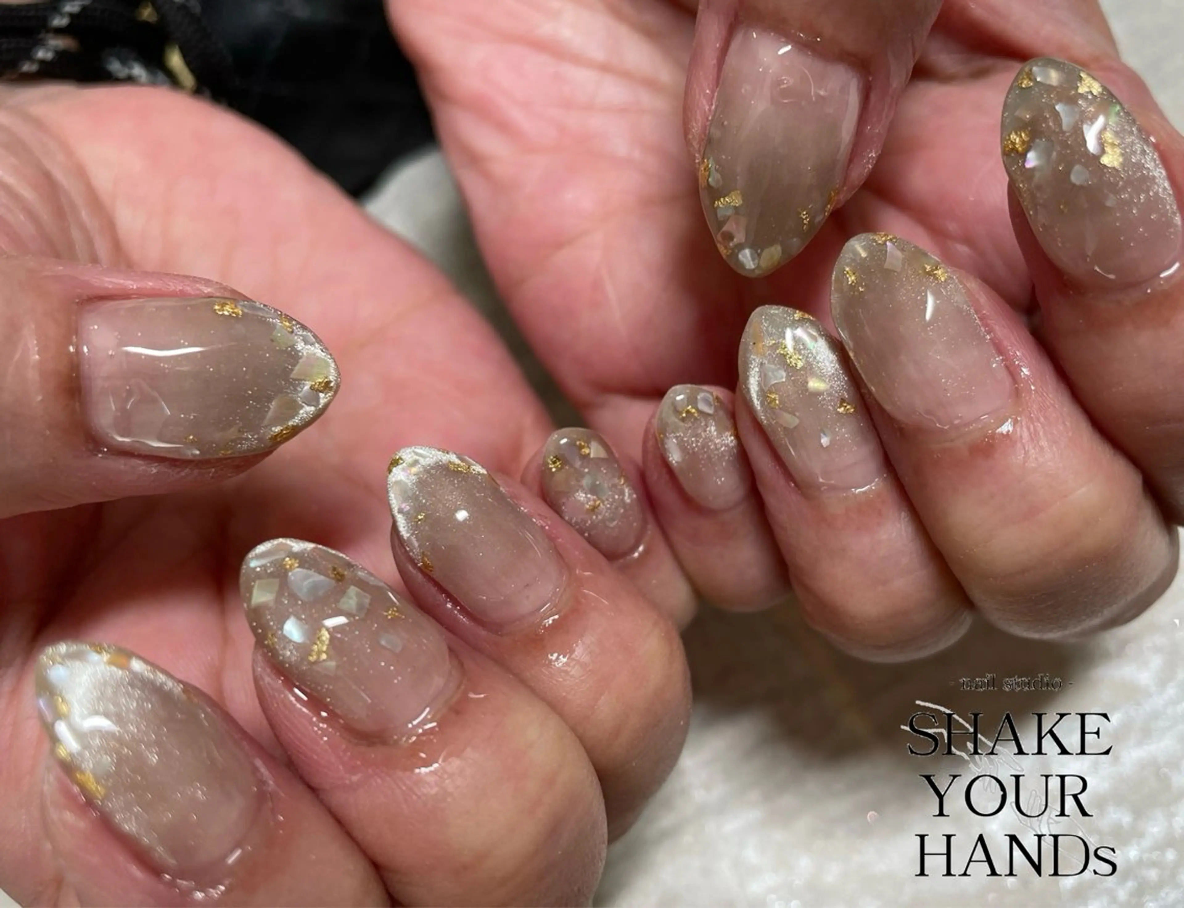ネイル ハンドネイル ネイルスタジオ シェイクユアハンズのネイルデザイン