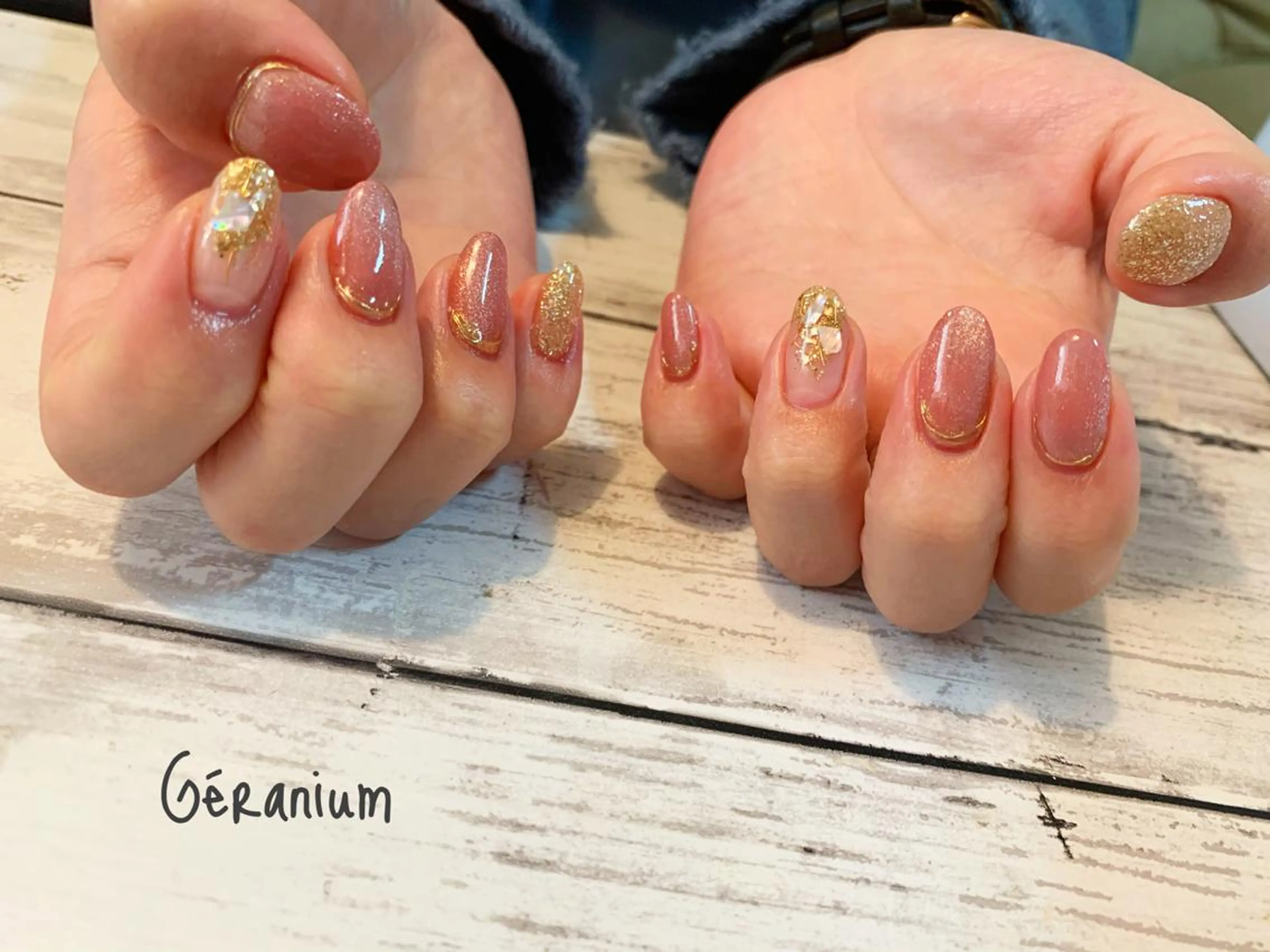 ネイル ハンドネイル フットネイル GéRanium Harukaのネイルデザイン