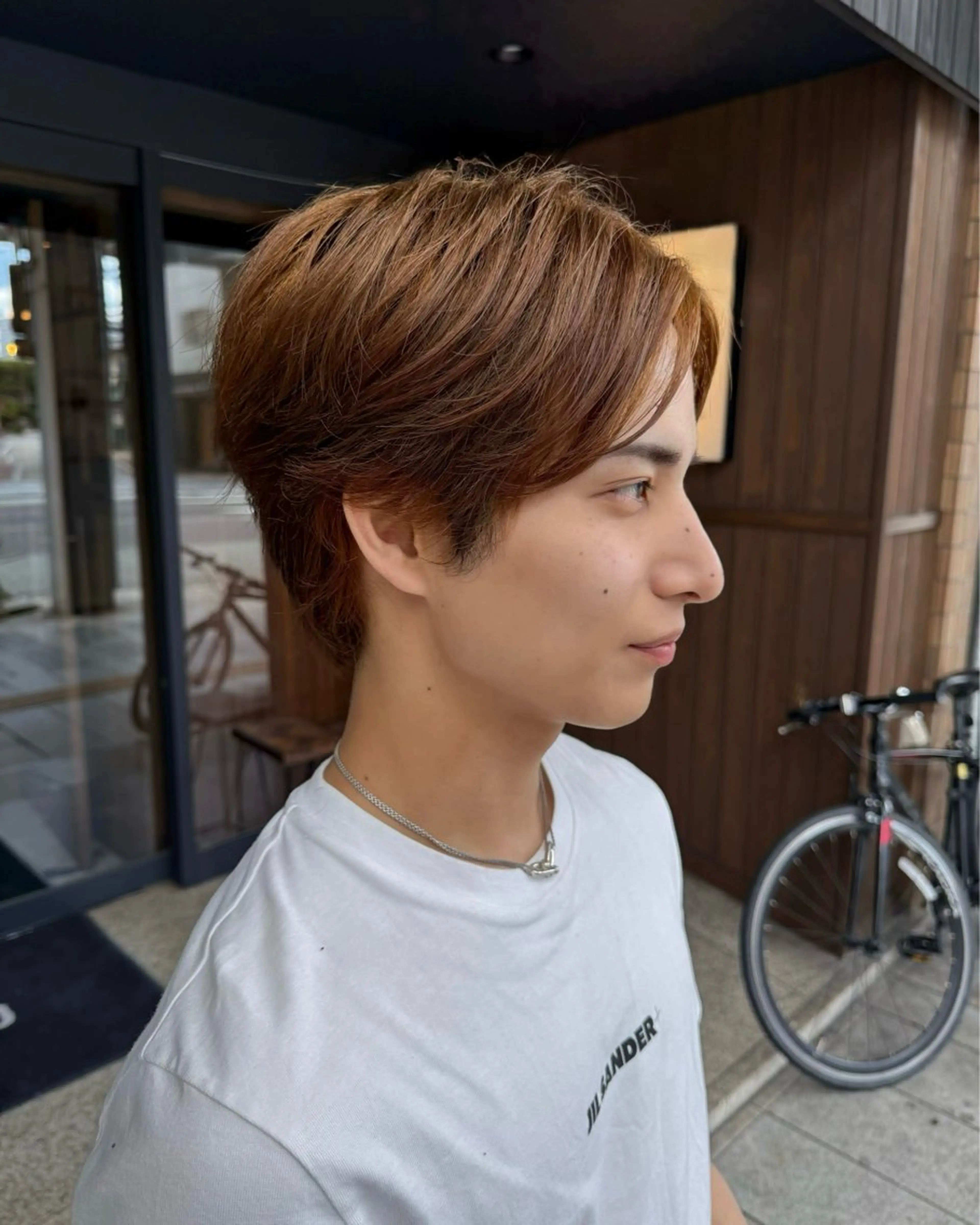 ショート カラー ブラウンカラー イエローカラー ヘアカラー ヒナ子🦋 ブリーチカラーのヘアスタイル