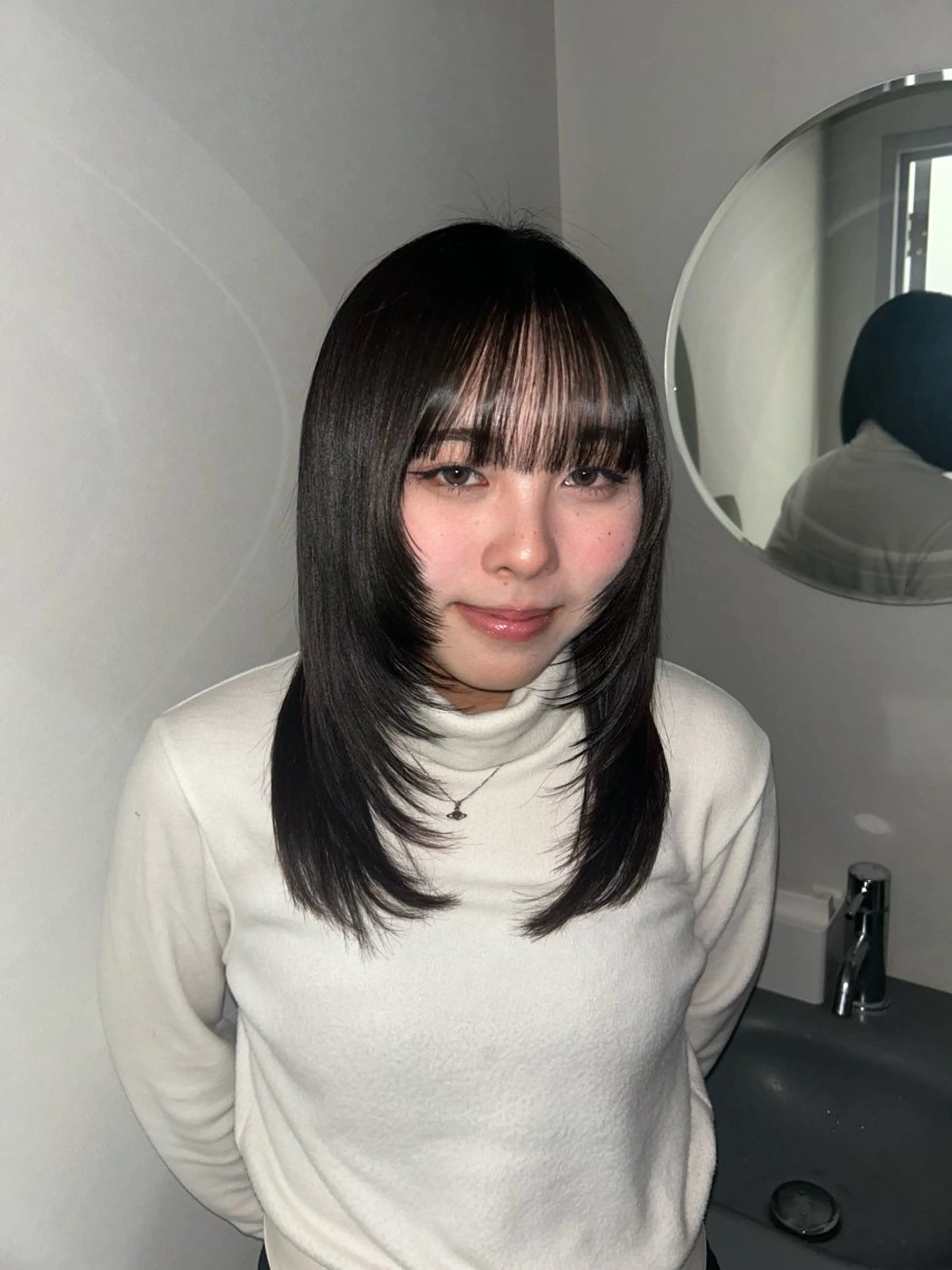 ミディアム レイヤーカット ジャスミン 🧿のヘアスタイル