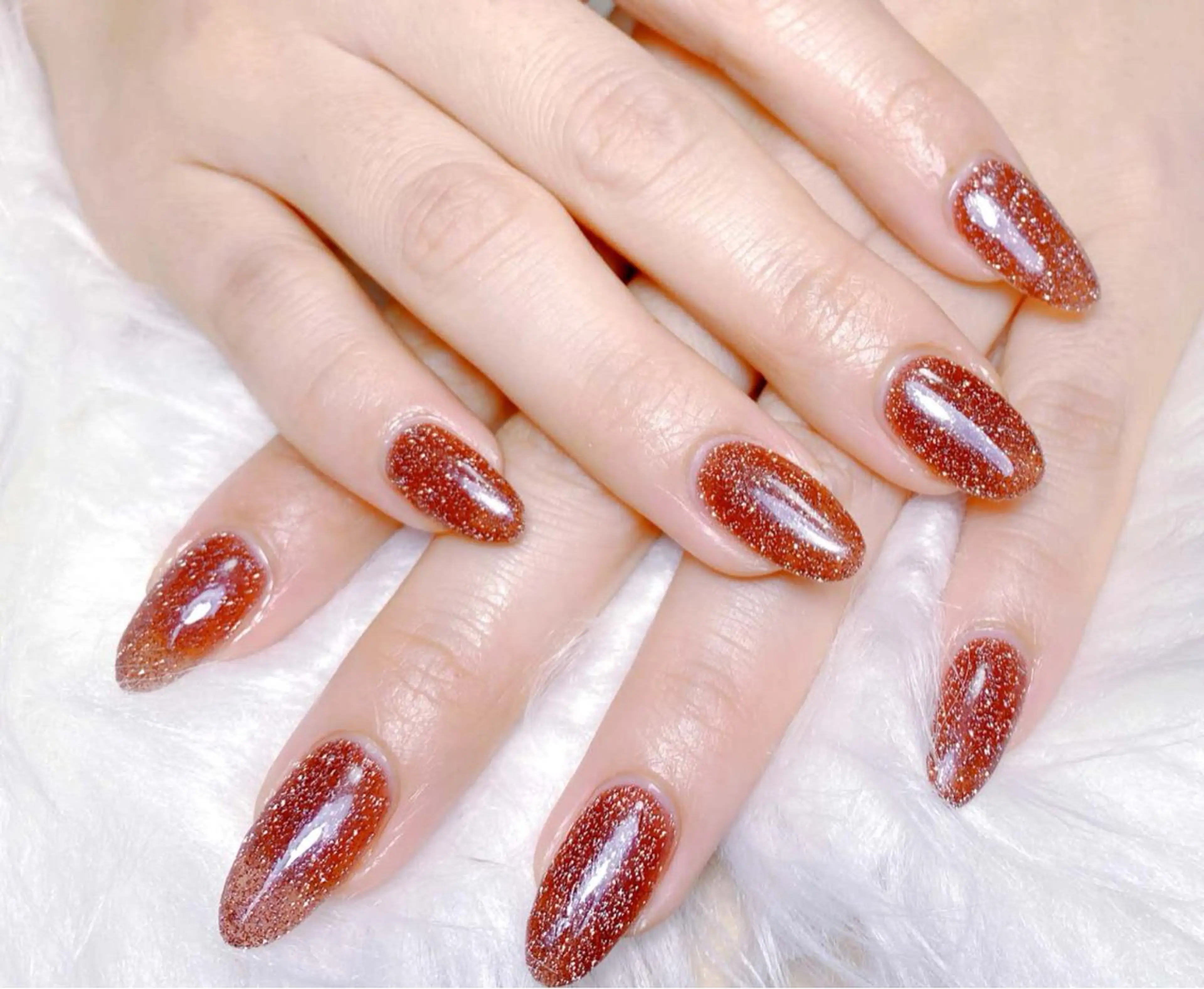 ネイル 小島 阿佑美のネイルデザイン