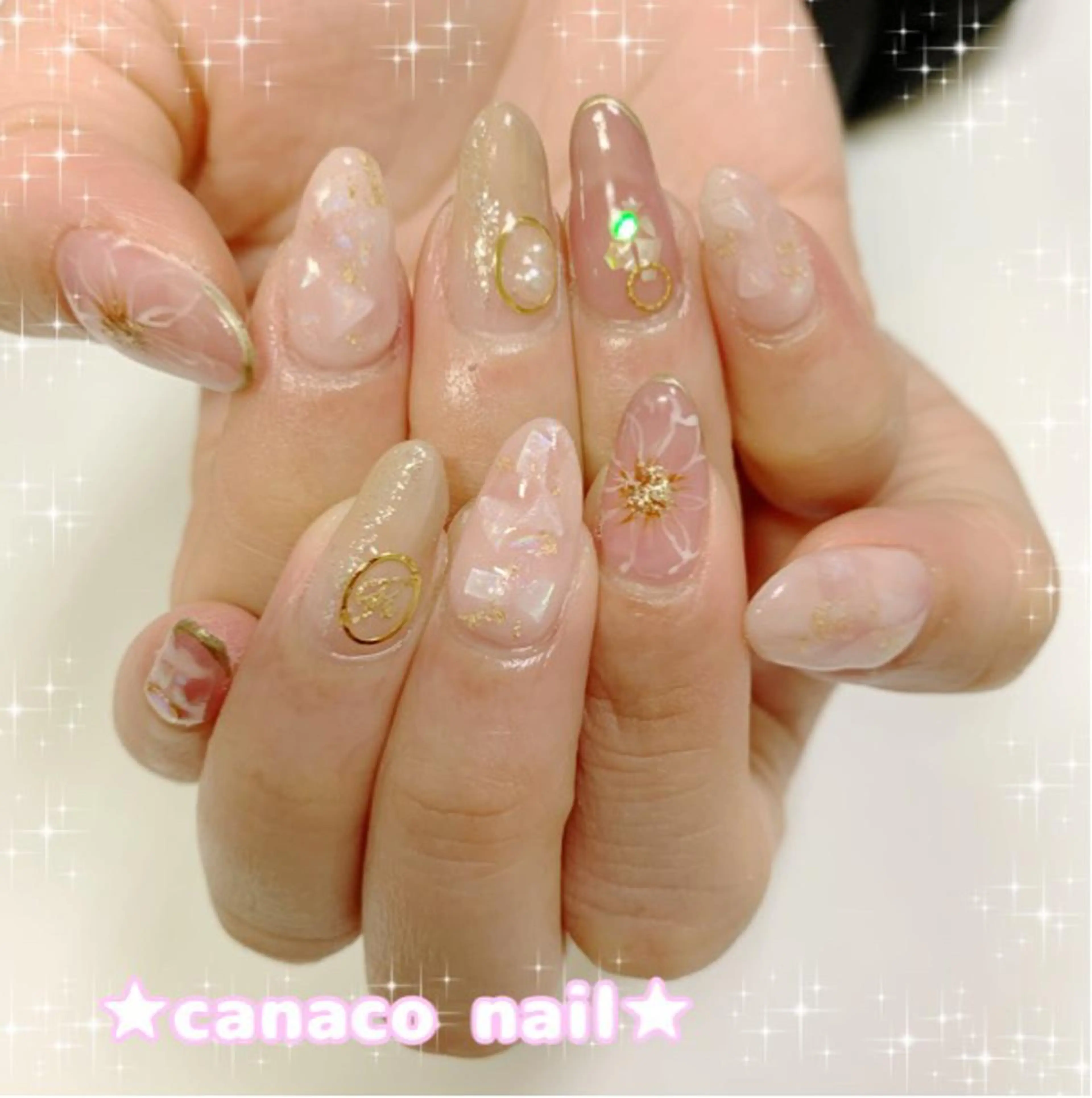 ネイル アートネイル ジェルネイル パラジェル ストーンネイル ハンドネイル ハンドケア Felice所属・ベテランネイル cnc  nailのネイルデザイン