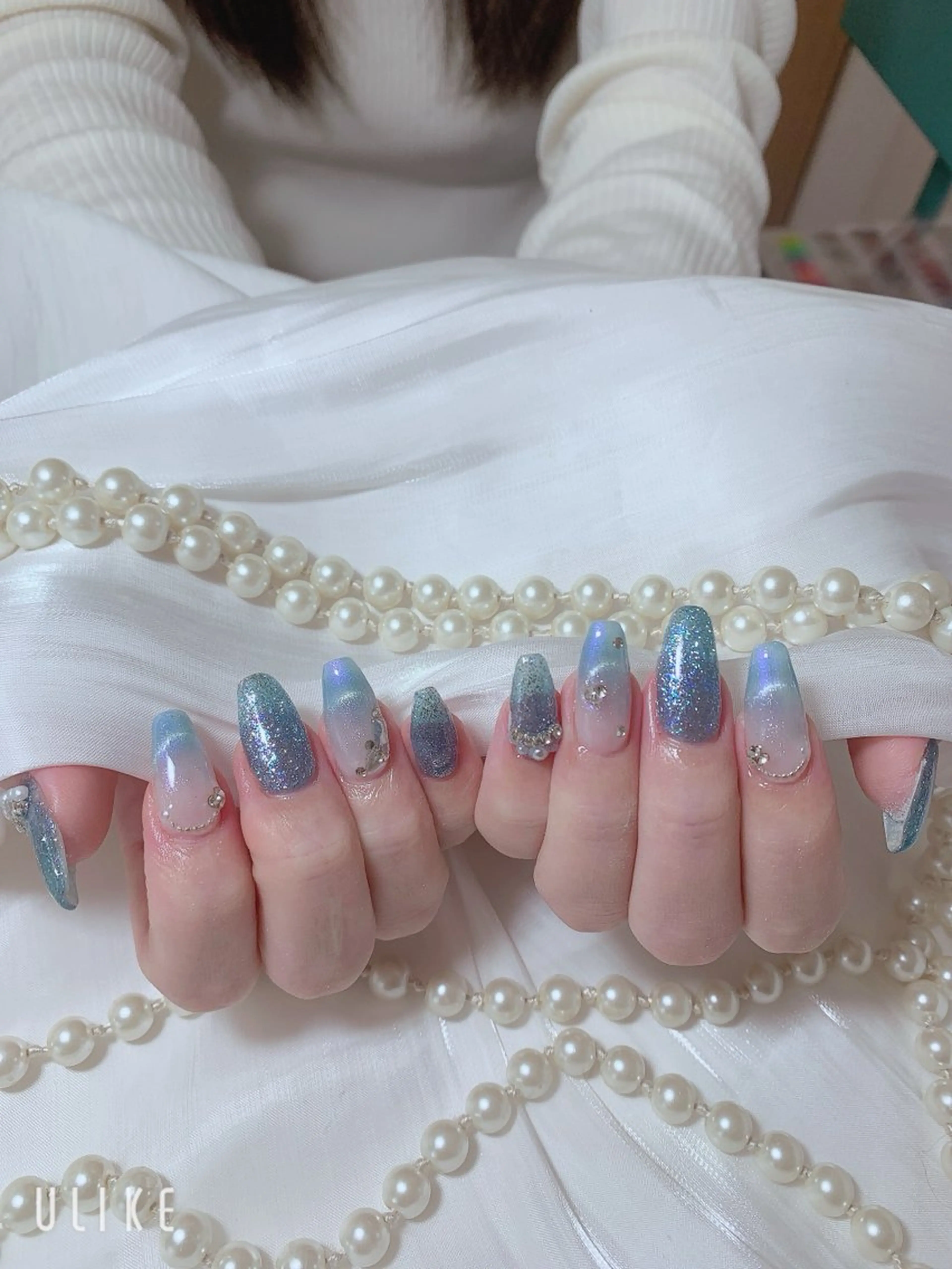 ネイル ハンドネイル ネイルサロンAiri 長さ出し·シンプルのネイルデザイン