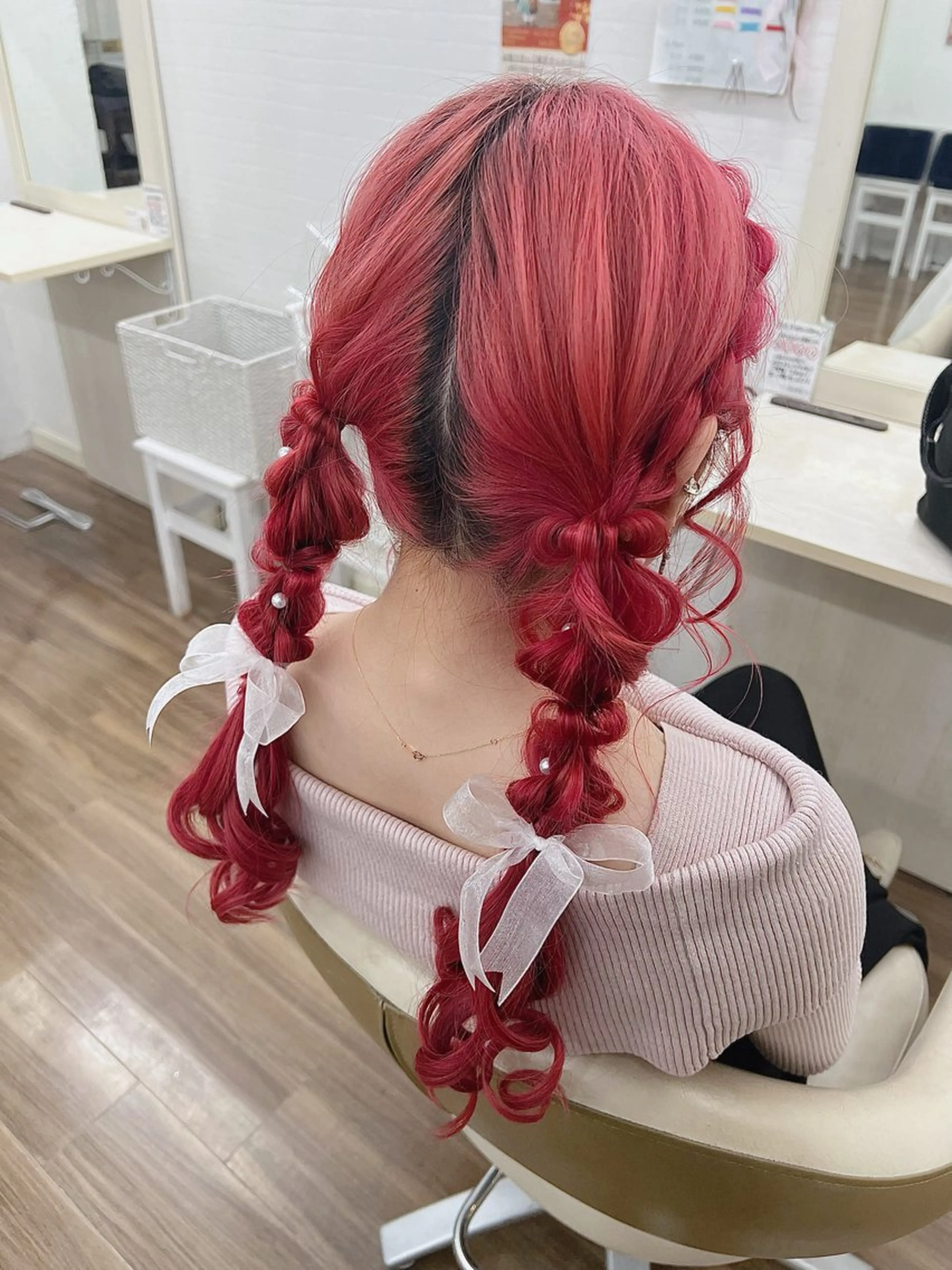 ヘアアレンジ ツインテール GLOSS♡ ヤマガミコウジのヘアスタイル