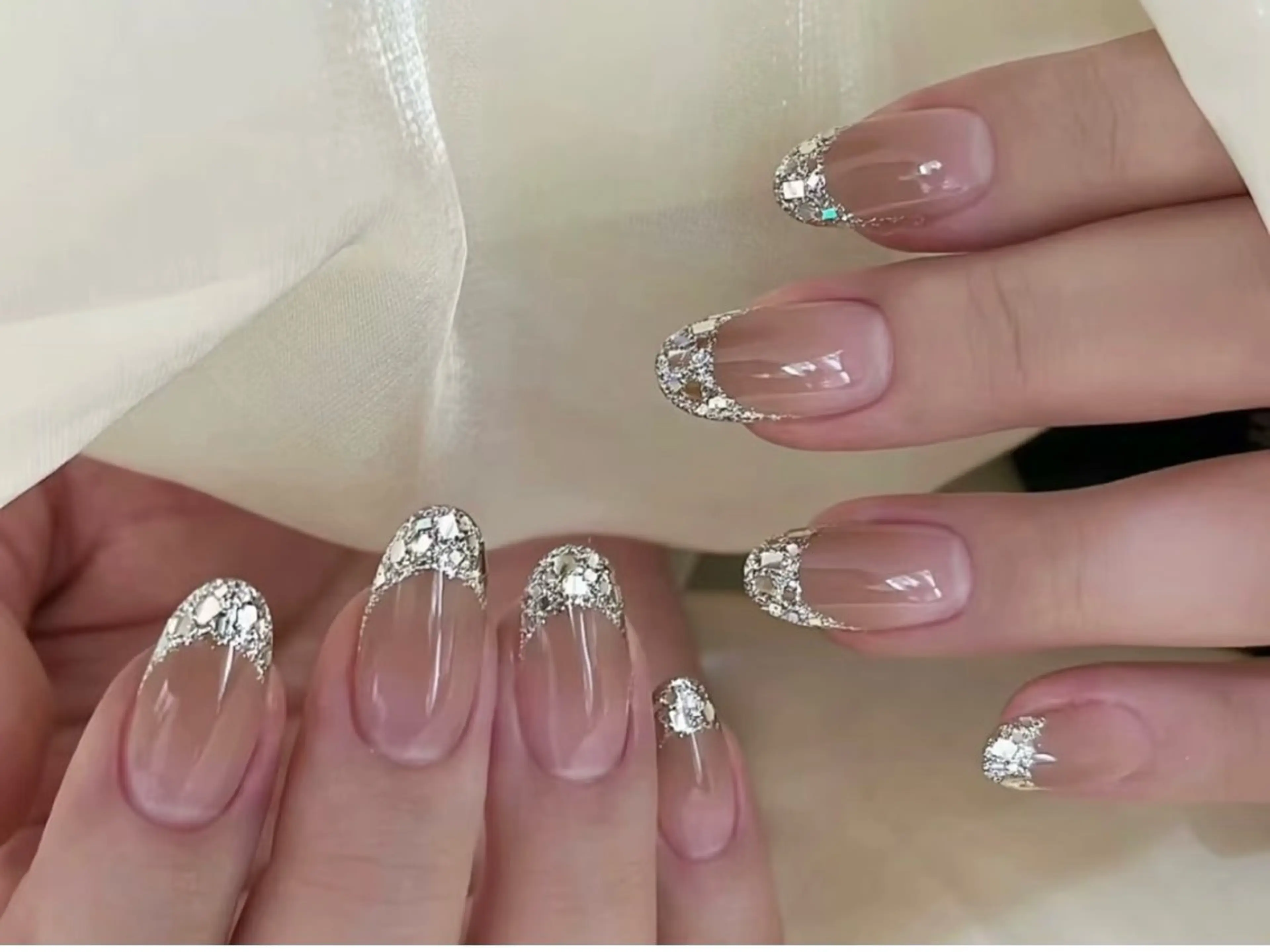 ミディアム ハンドネイル Chic Muse nail salonのネイルデザイン