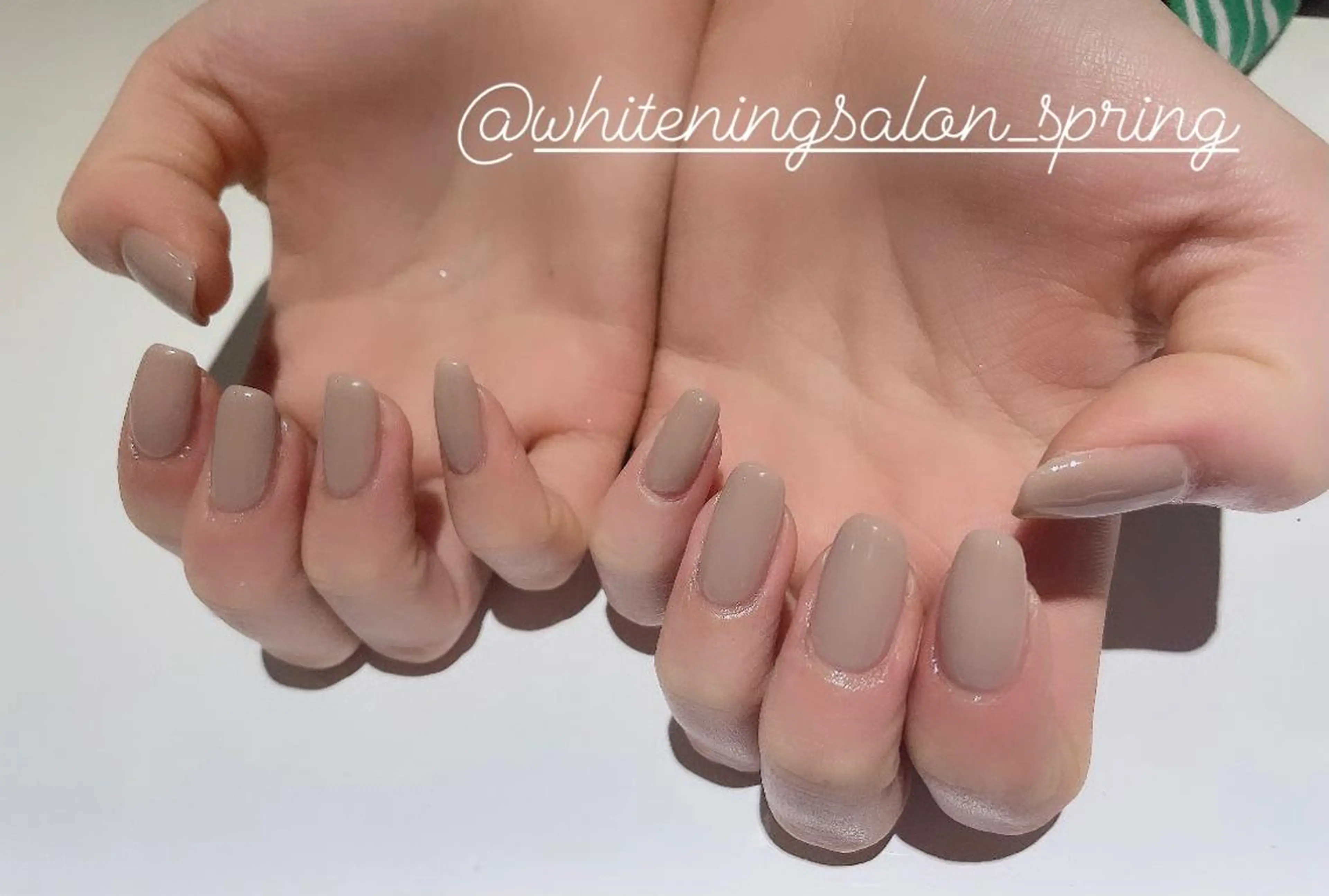 ネイル Nakao Hitomiのネイルデザイン