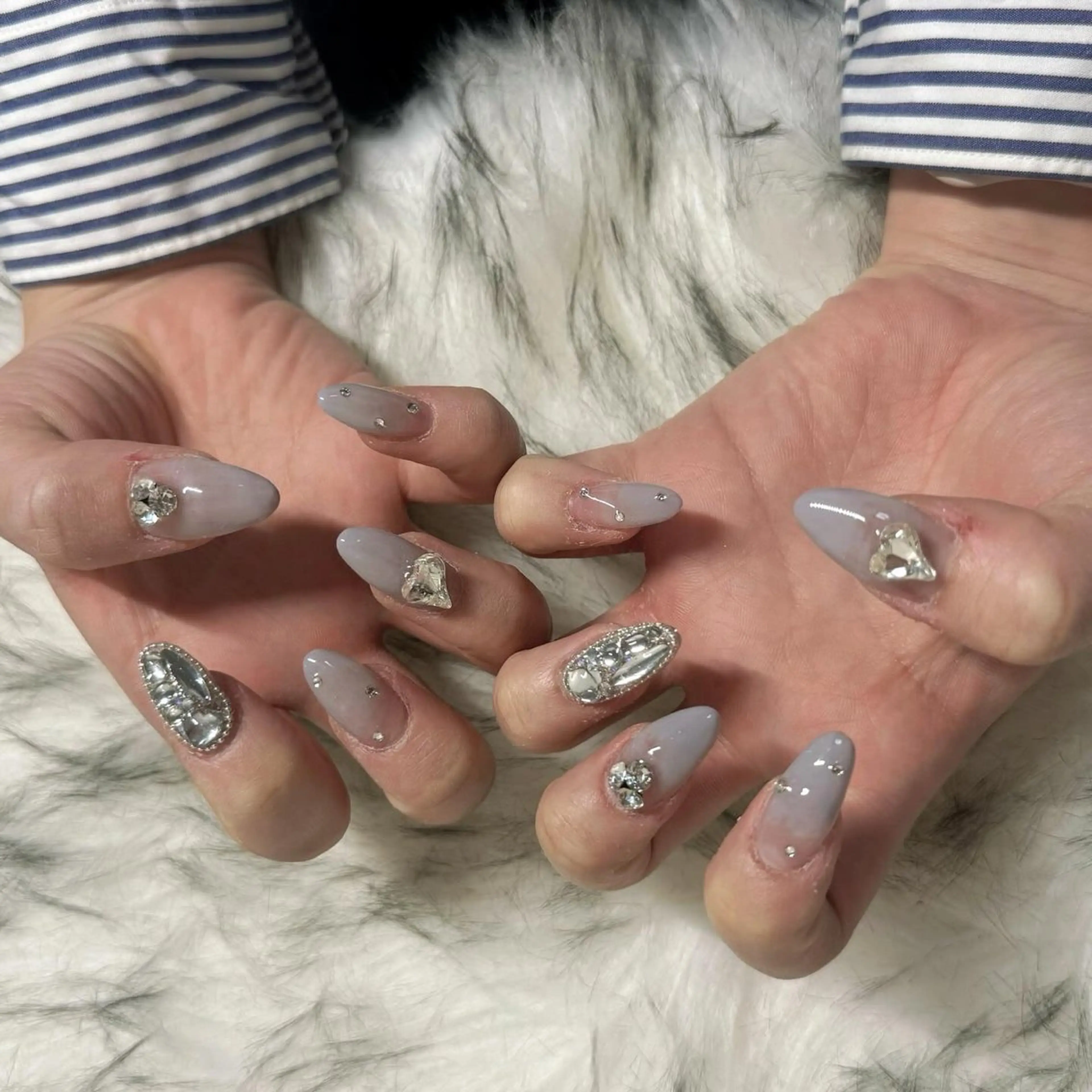 セミロング ハンドネイル mao .のネイルデザイン