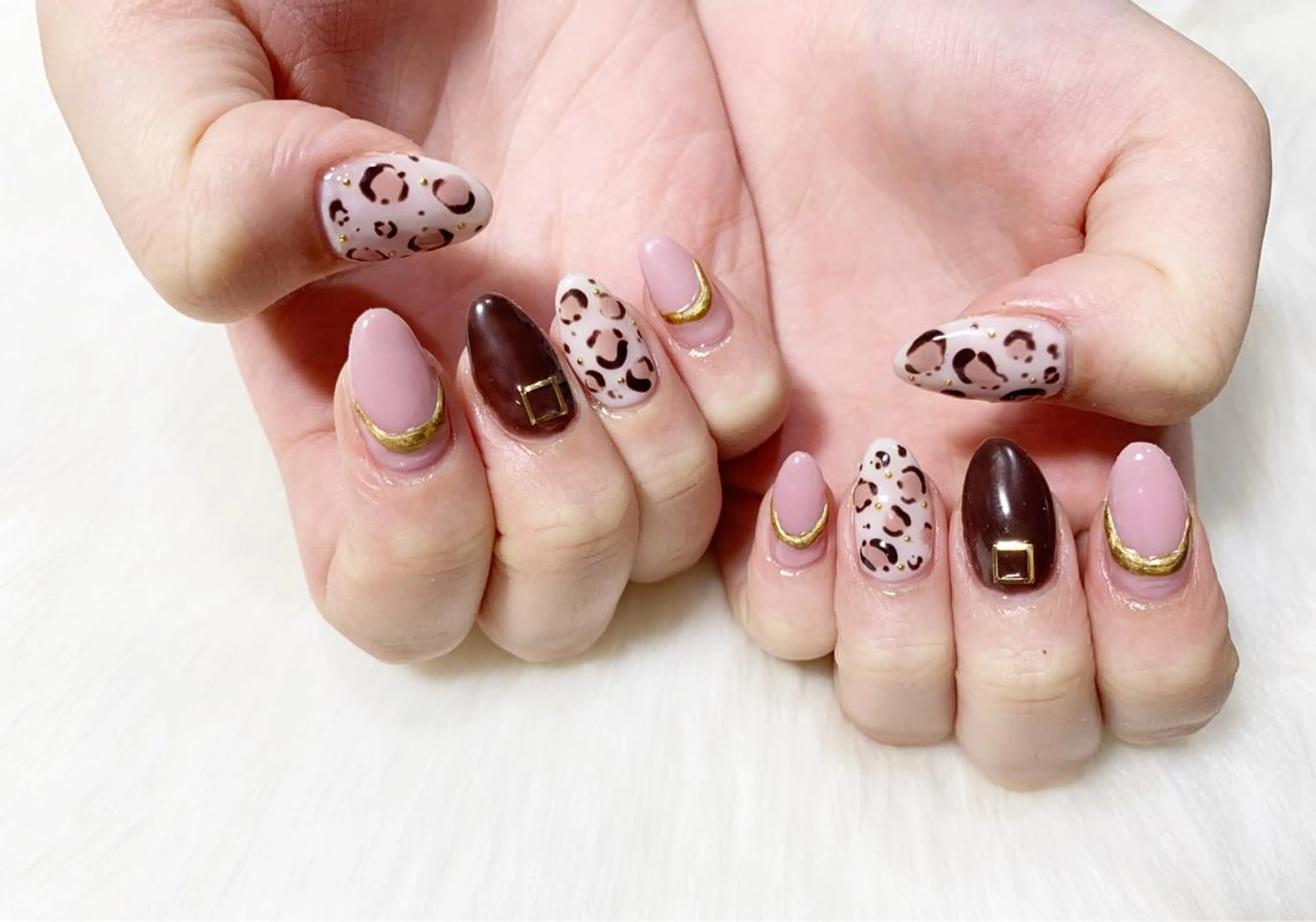 ネイル 渡邊 亜貴のネイルデザイン