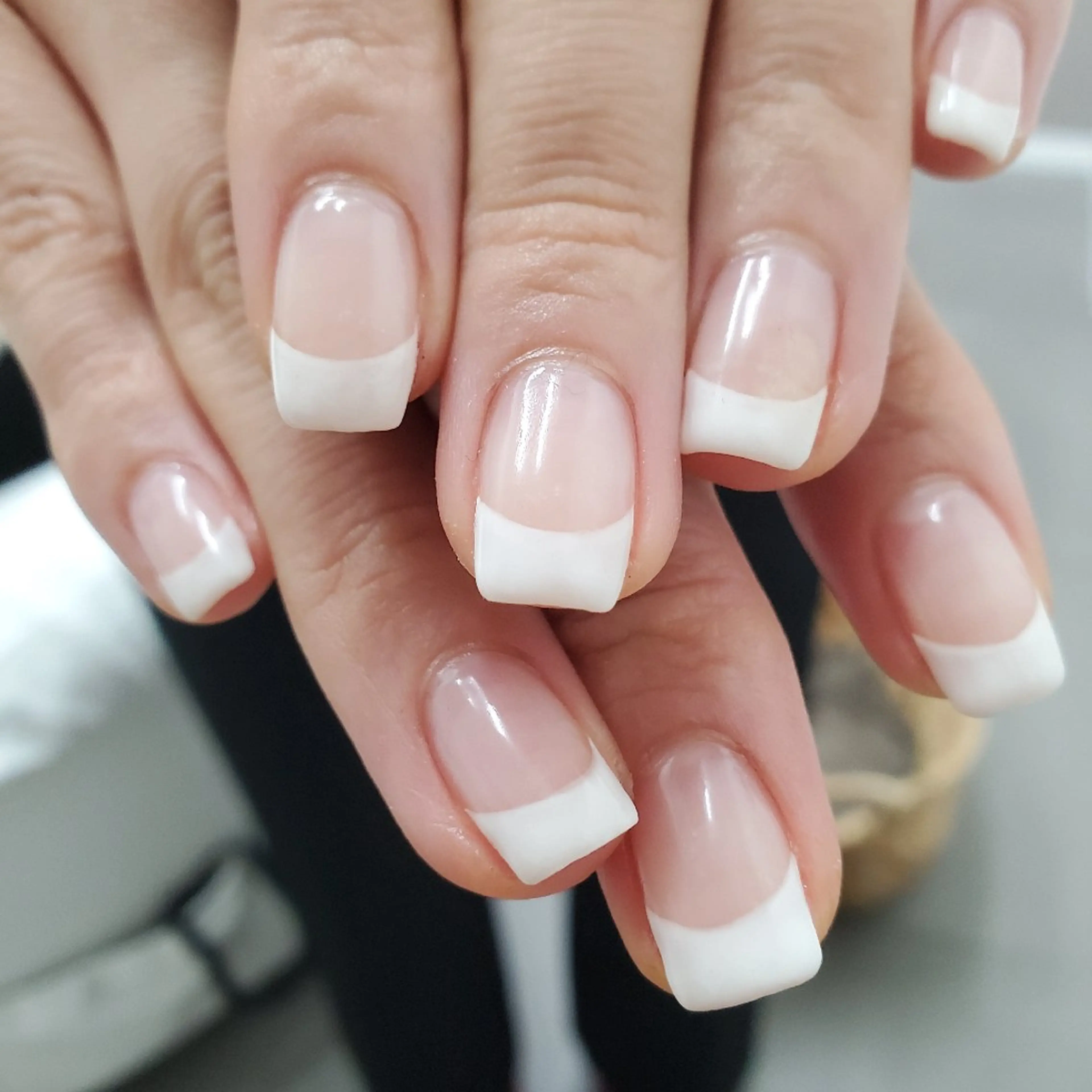 ネイル フレンチネイル MOM  原宿店所属・MoM マムネイル原宿のネイルデザイン