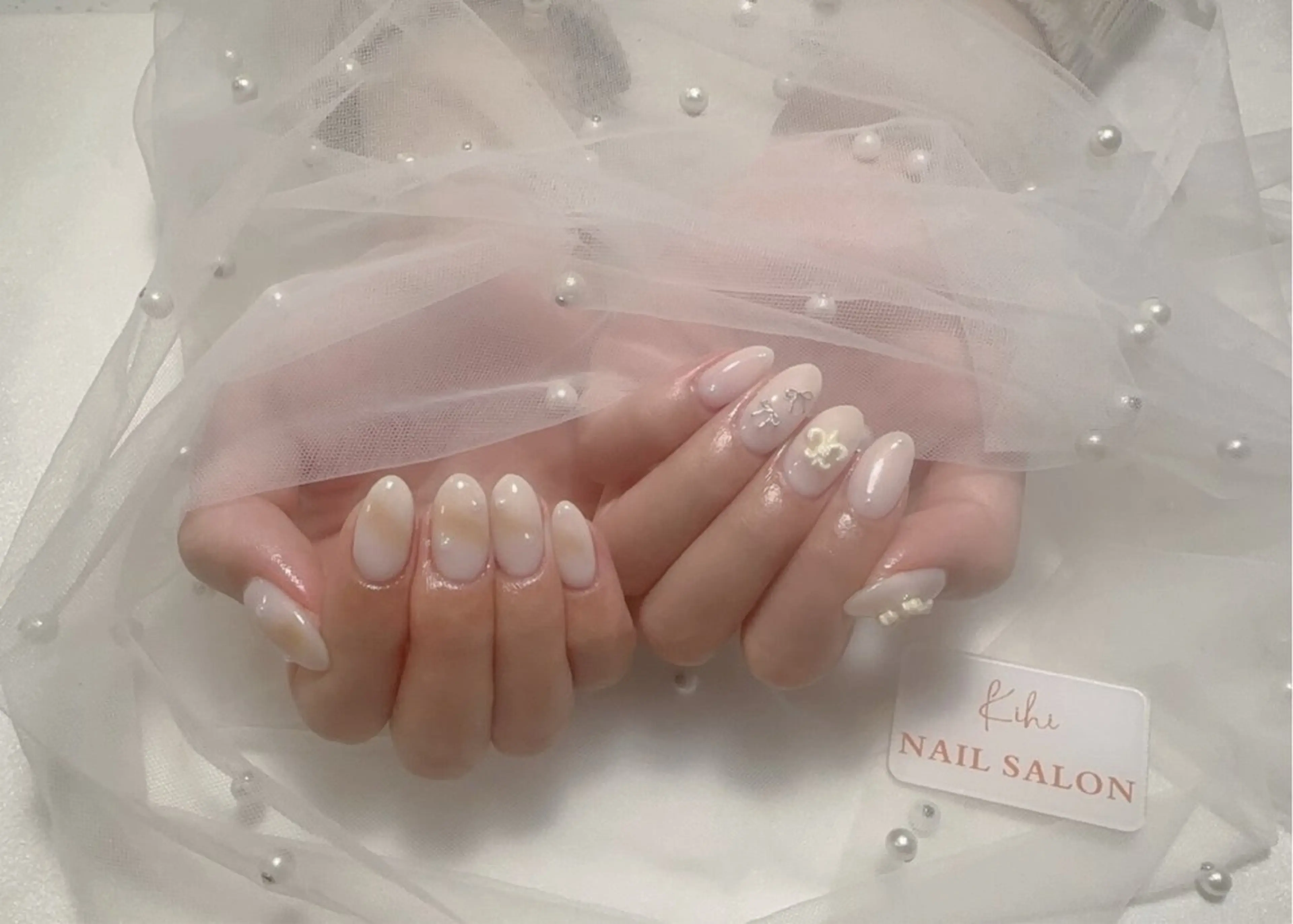 ネイル アートネイル フレンチネイル ジェルネイル グラデーション 韓国ネイル 村中 ハナのネイルデザイン