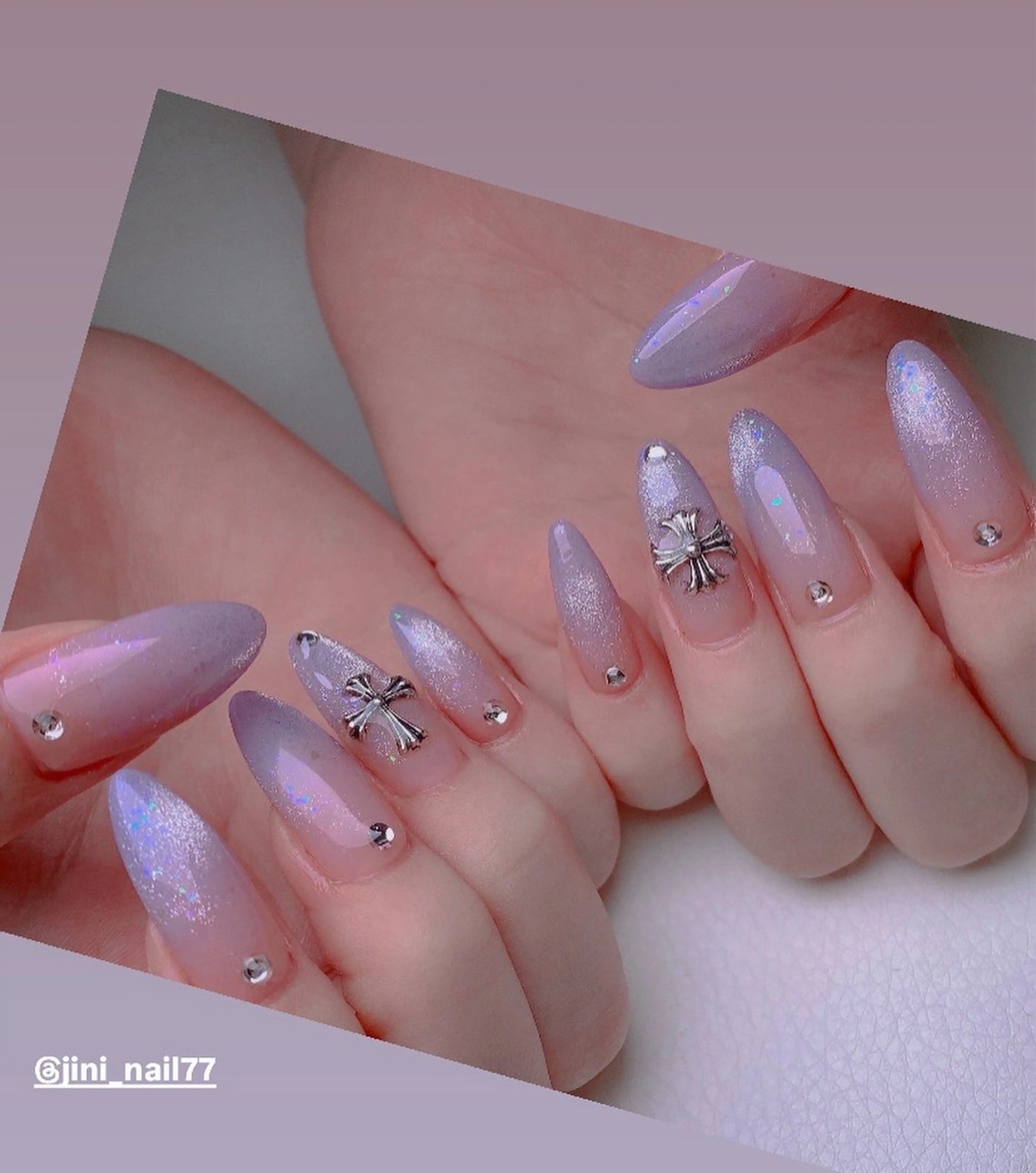 ネイル JINI NAIL所属・ジニ ネイルのネイルデザイン