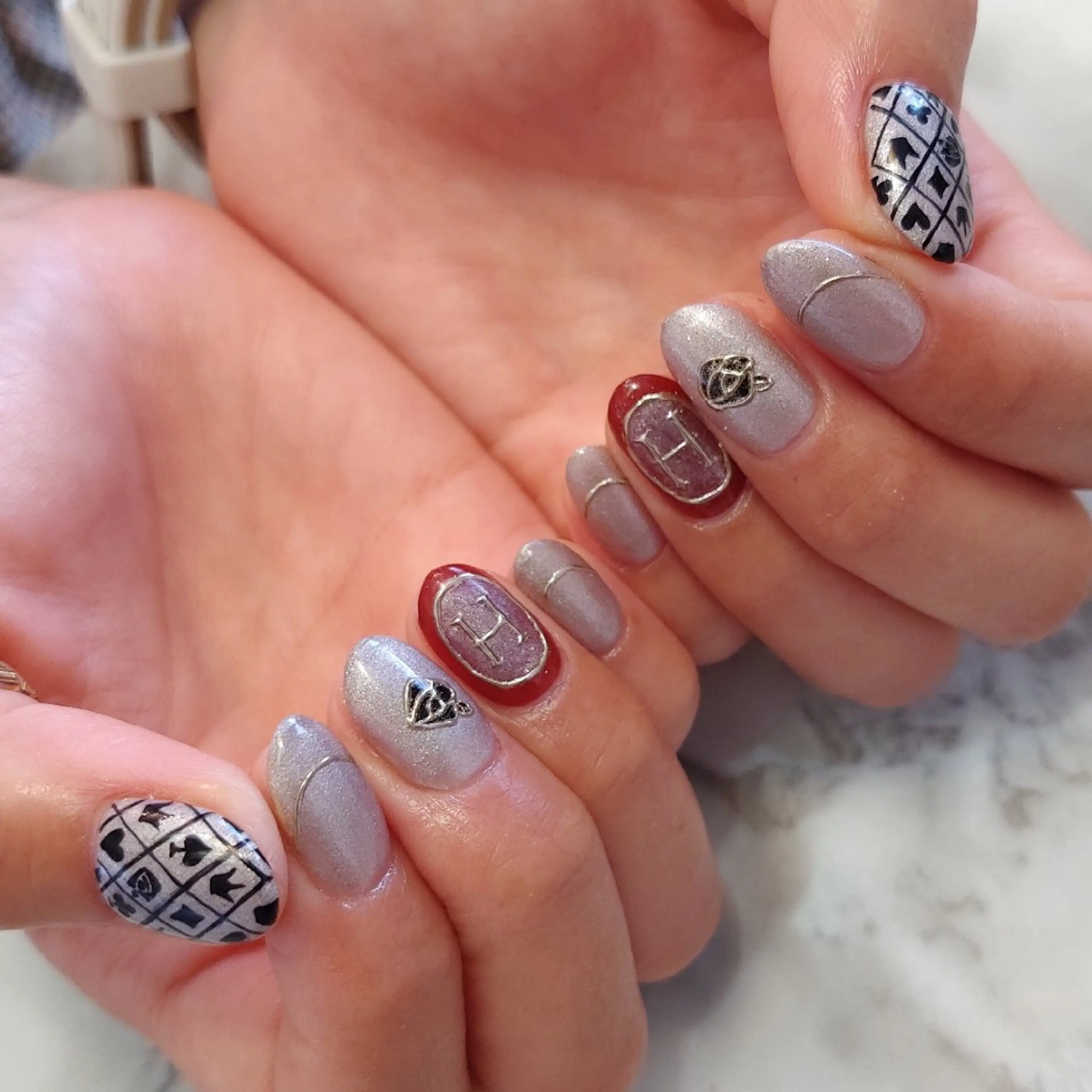 ネイル ジェヌインネイル 河内のネイルデザイン