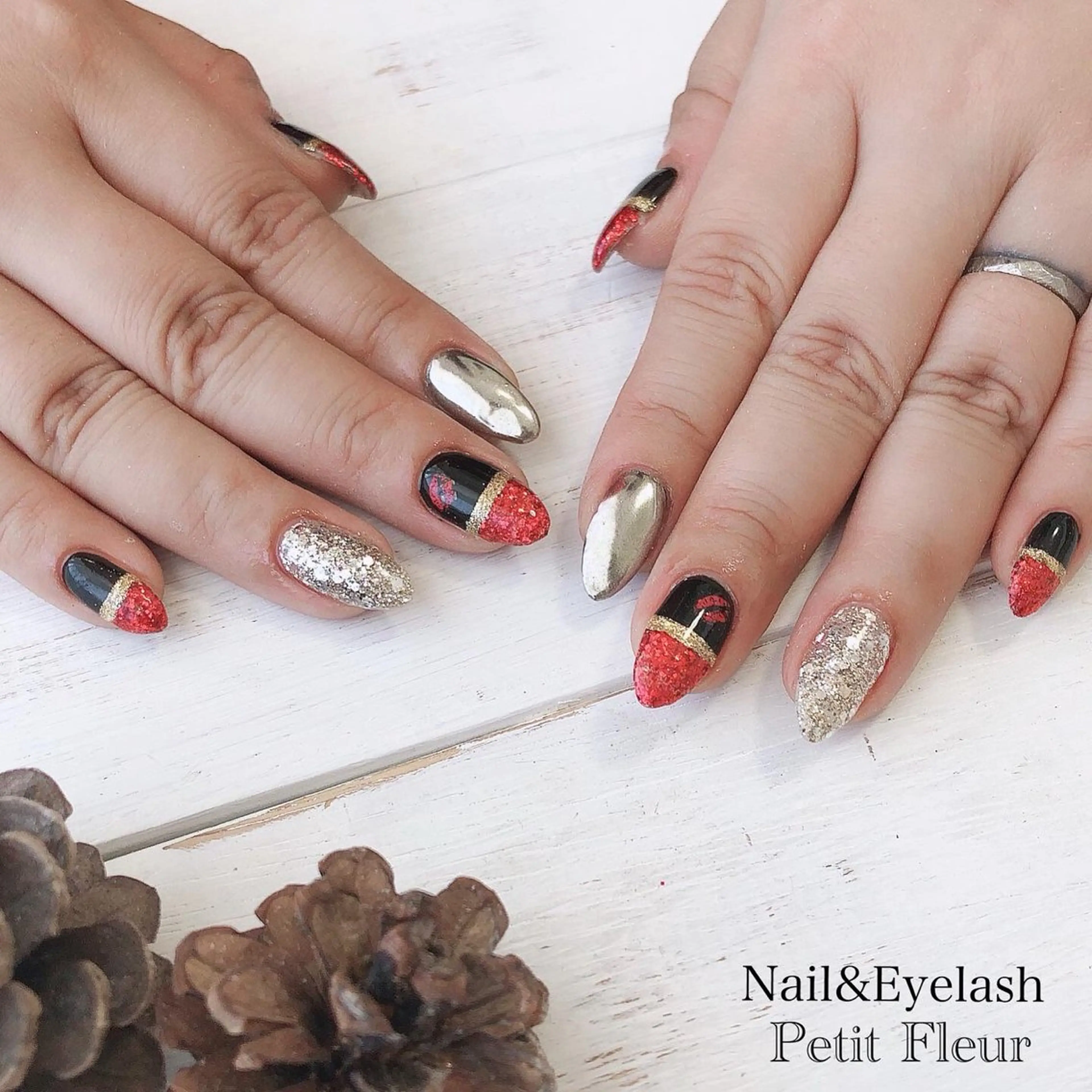 ネイル Petit Fleur所属・青柳 亜梨奈のマツエク・マツパデザイン