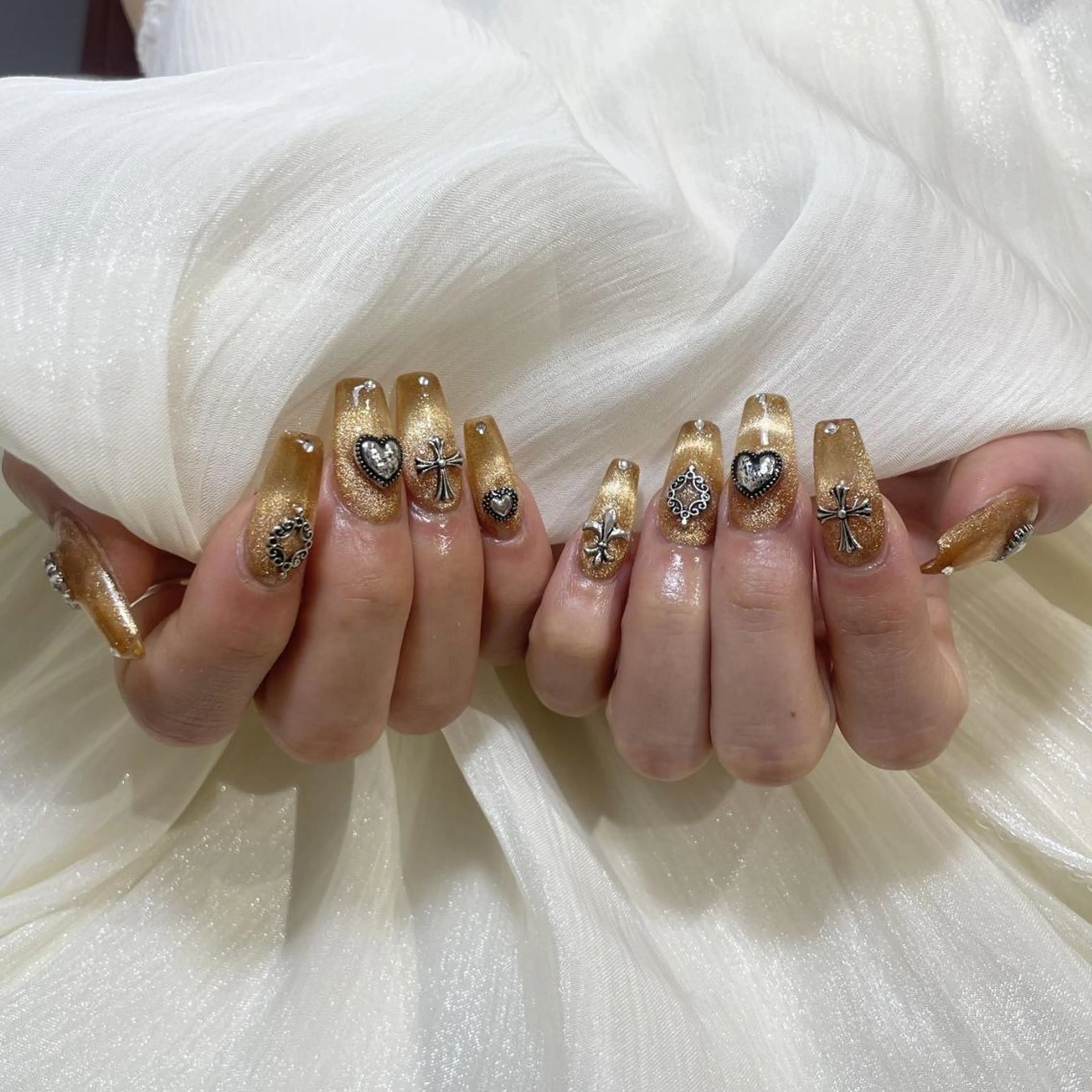 ネイル ハンドネイル ハンドケア DEMAIN- 🌹のネイルデザイン