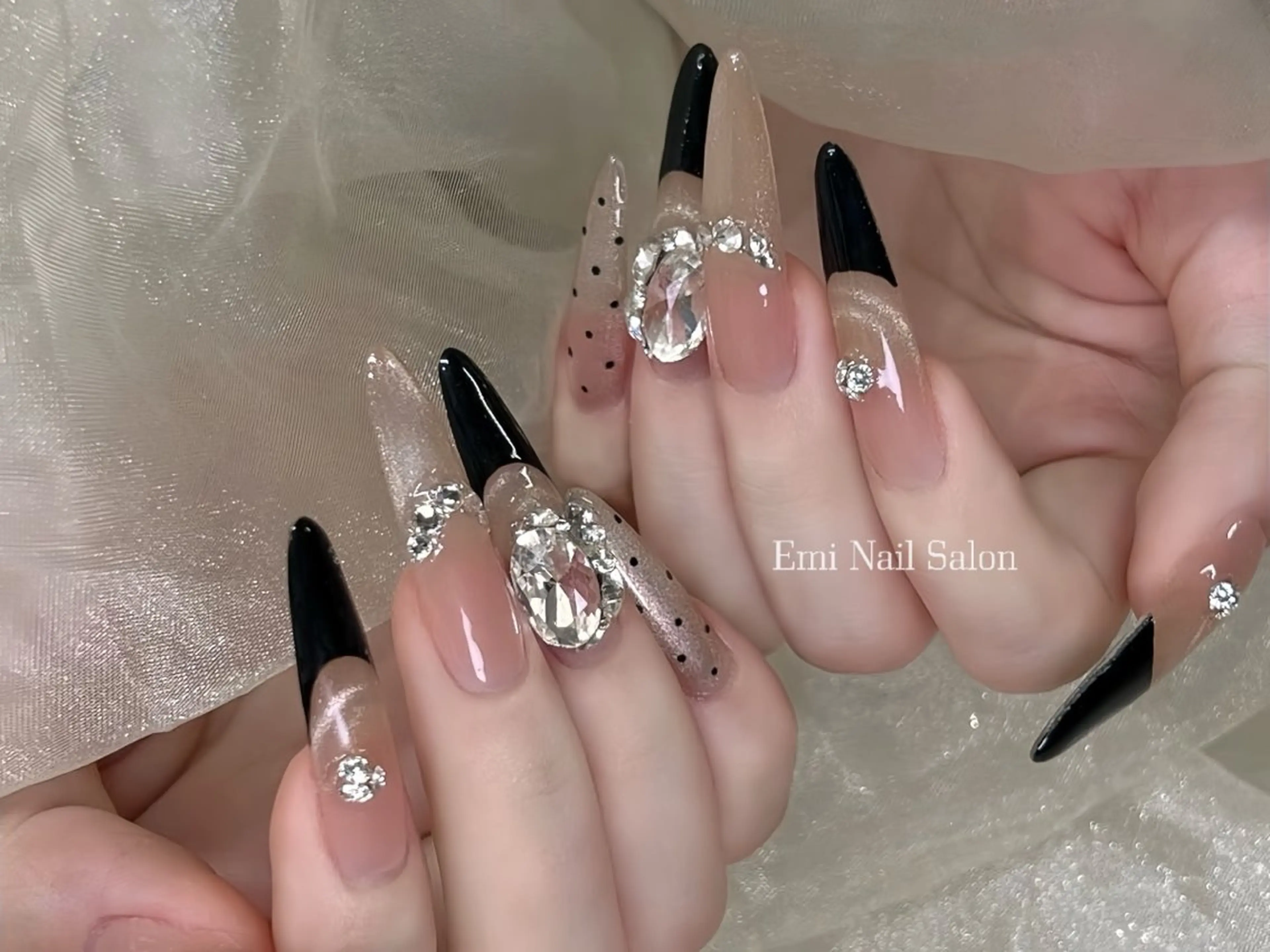 ネイル アートネイル ジェルネイル ネイルチップ Rin Nail 新大久保店のネイルデザイン