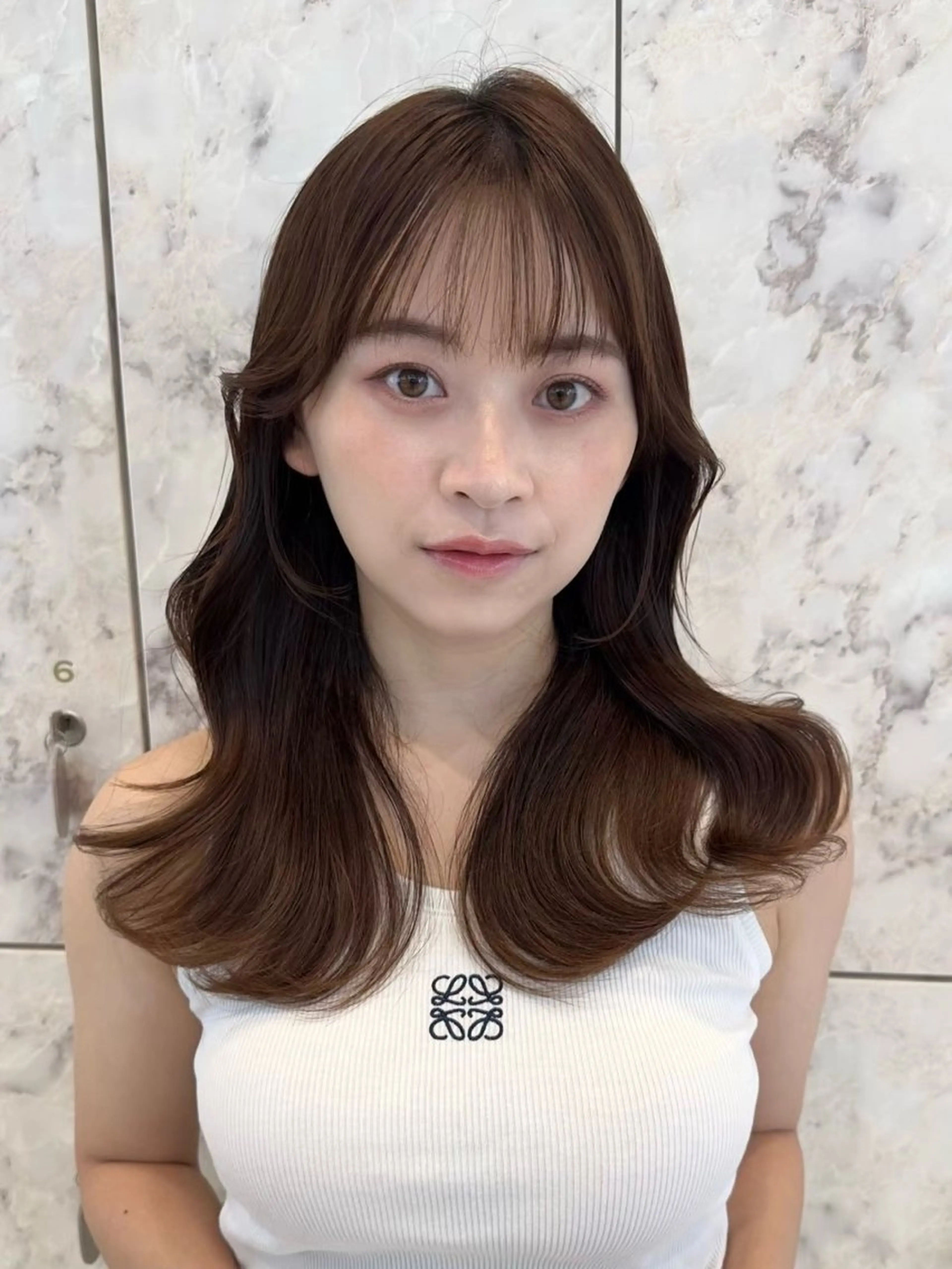 ミディアム カラー カット ヘアカラー トリートメント Loom by Sea 新宿所属・🦋Kaede/艶/ レイヤー/ミディアムのヘアスタイル