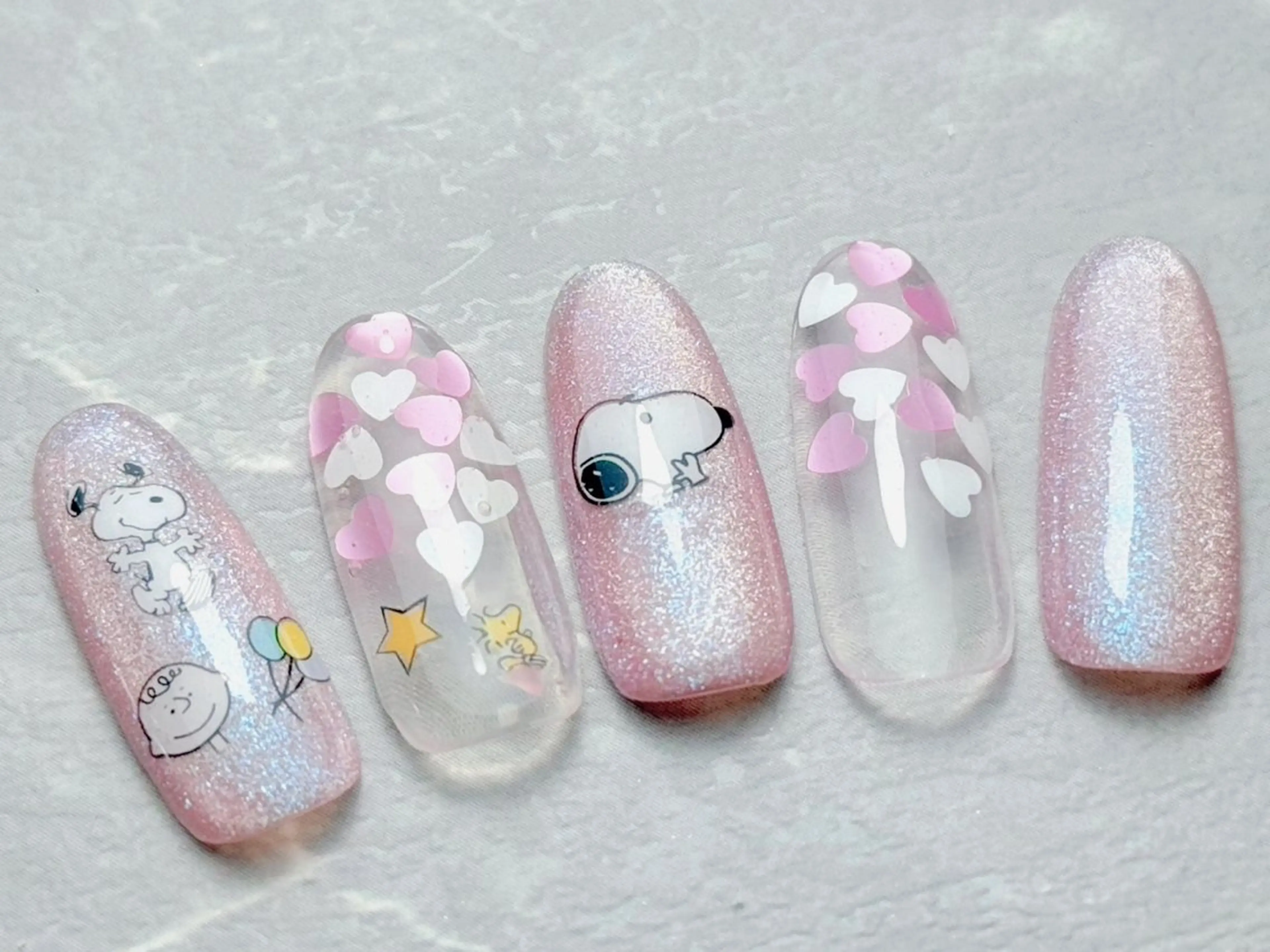 ネイル ハンドネイル マジックミラー所属・マジック ミラーのネイルデザイン