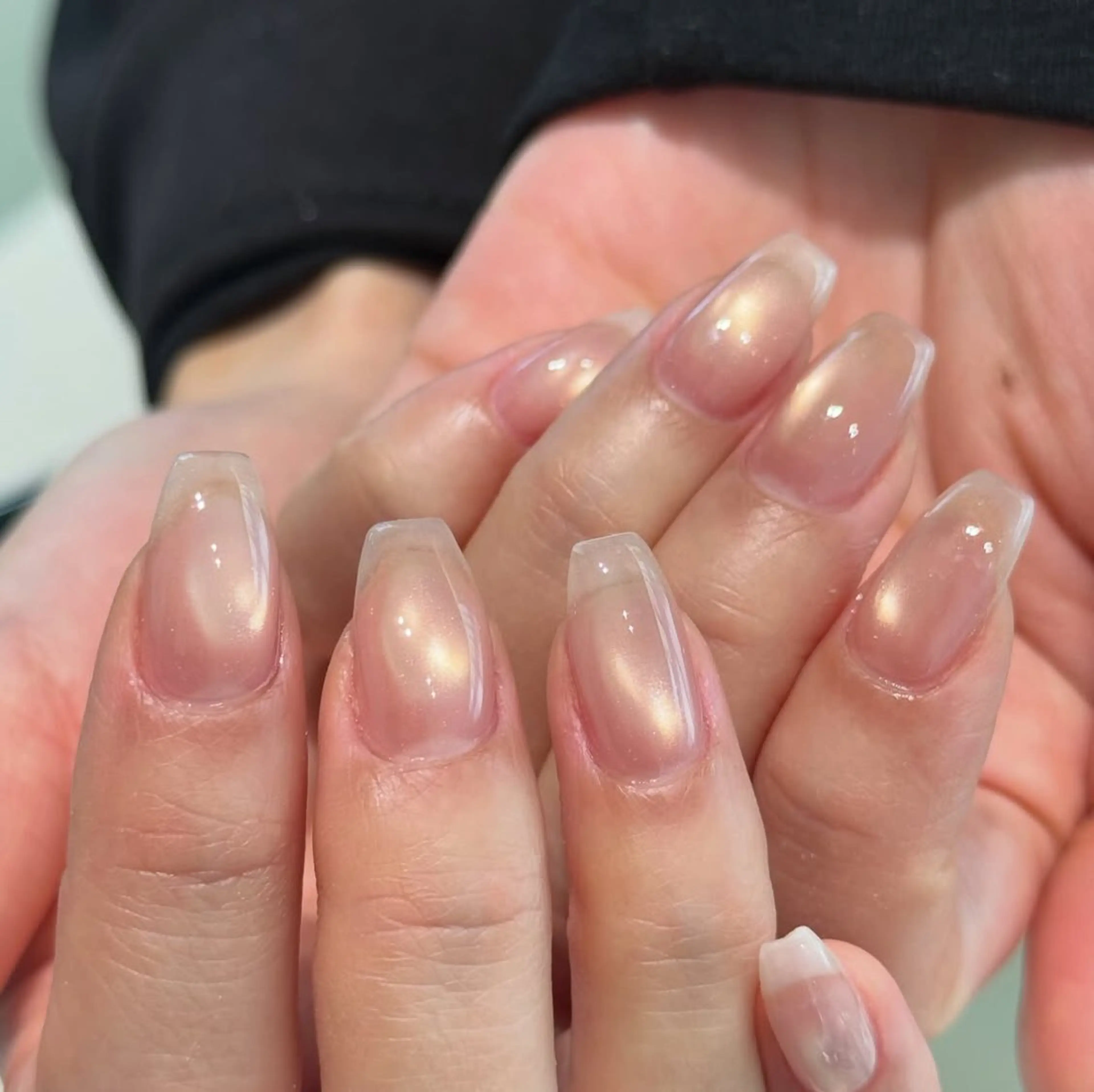 ネイル グラデーション ラメ(グリッター) マグネットネイル ミラーネイル ニュアンスネイル ハンドネイル Lumi de nails所属・Lumi de nailsのネイルデザイン
