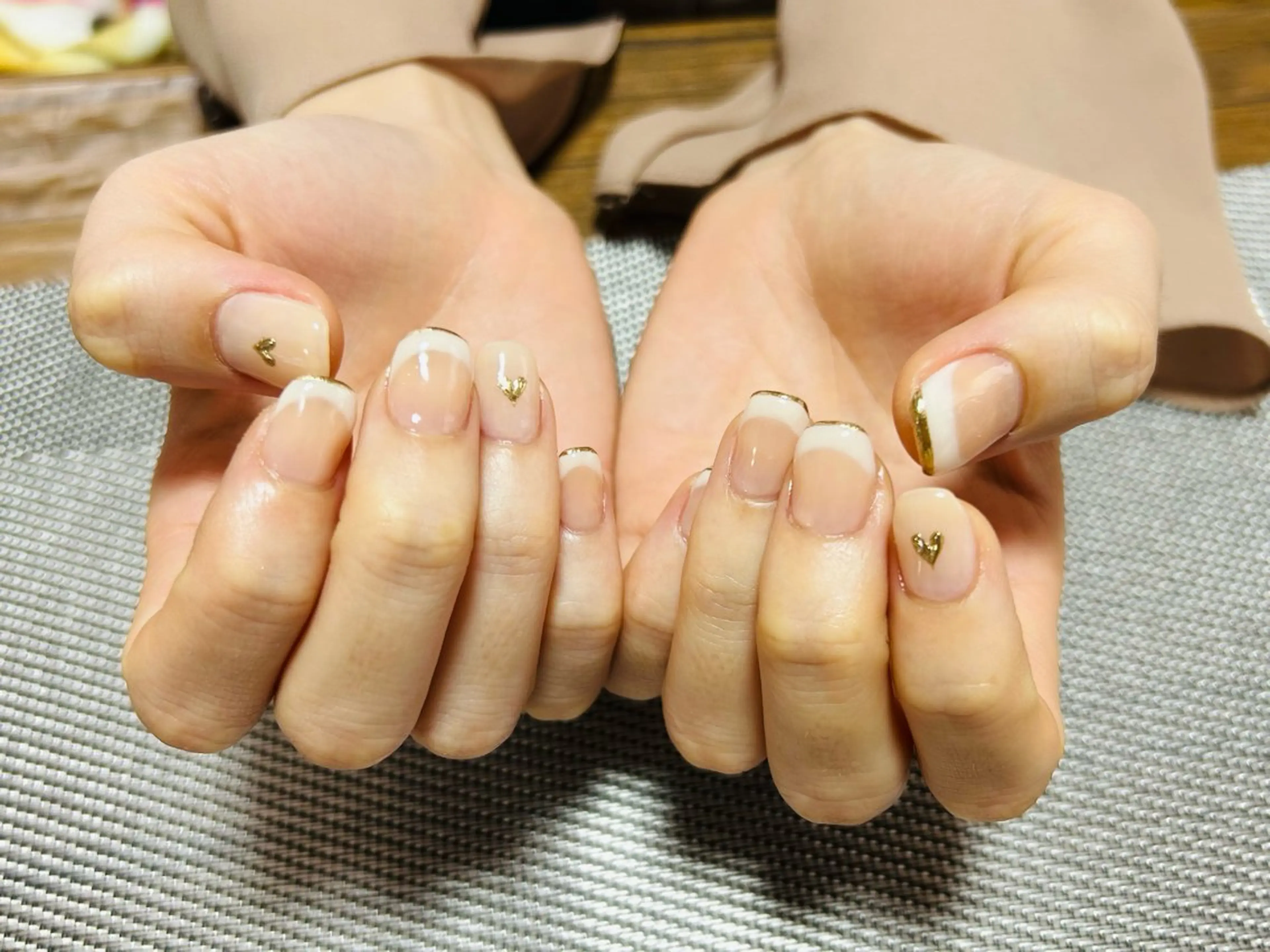 ネイル フレンチネイル ゴールド ハート i nailのネイルデザイン