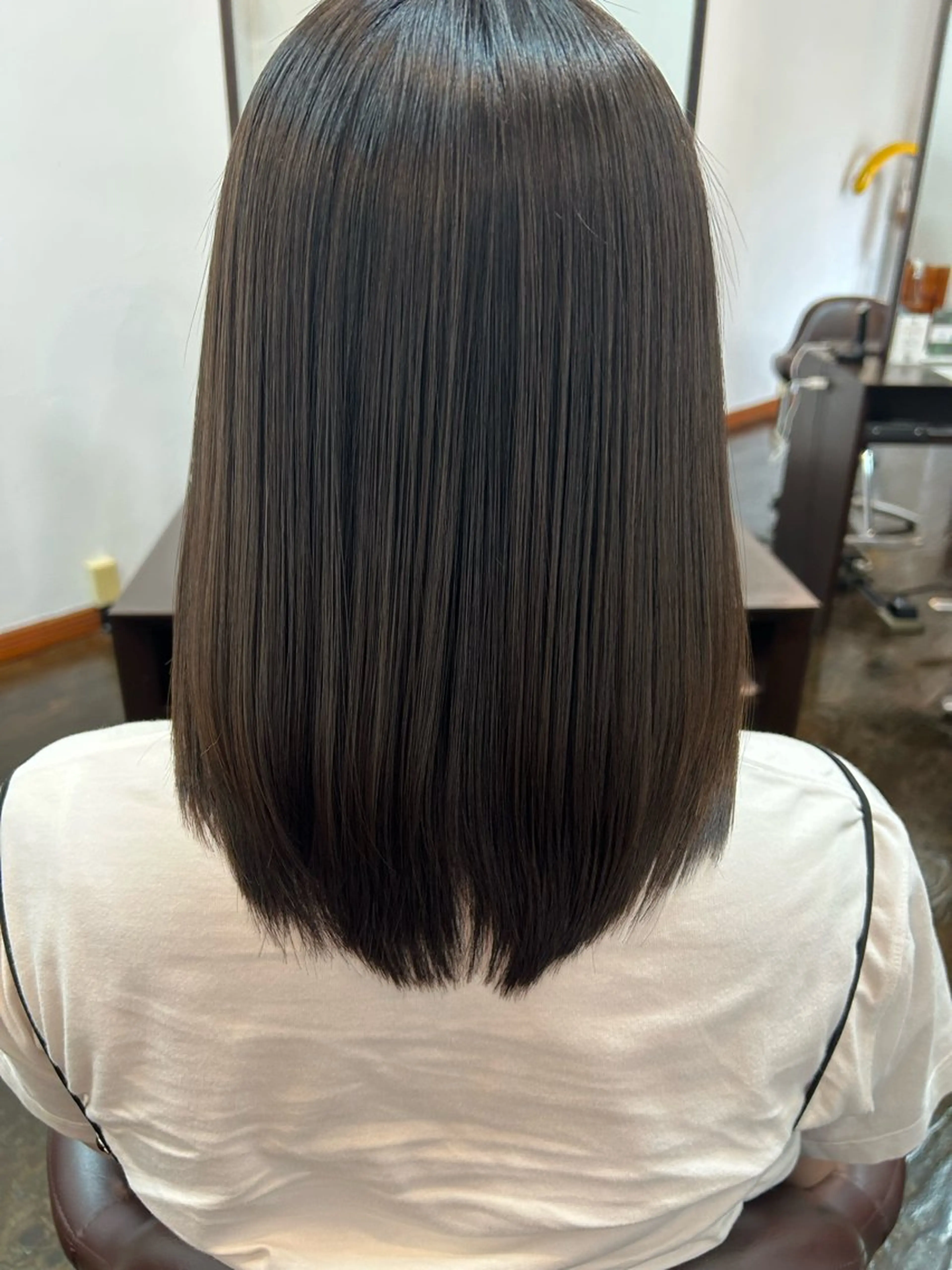 セミロング 髪質改善 カット トリートメント LaRuelle🦩 康本♦️髪質改善♦️のヘアスタイル