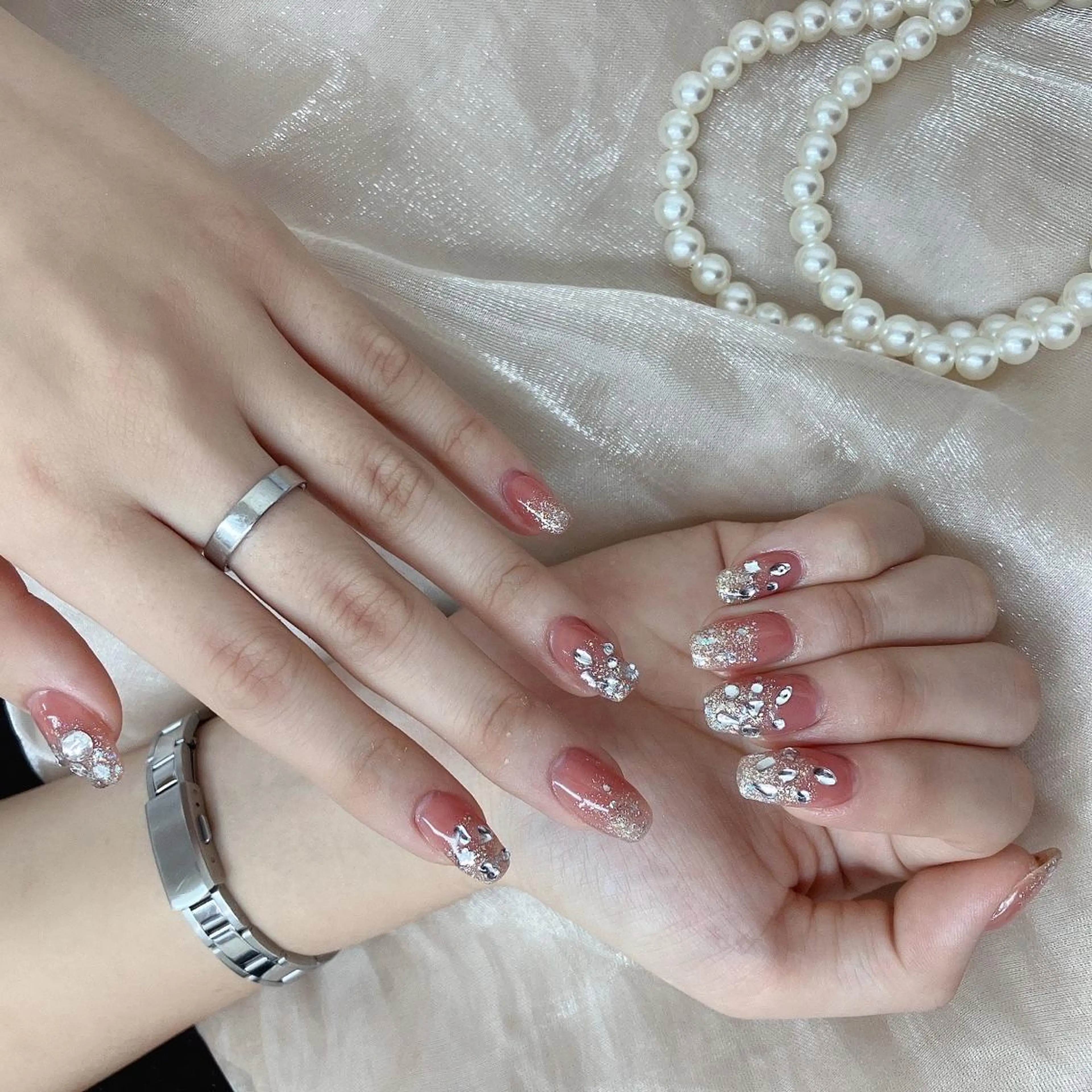 ネイル ハンドネイル リ サのネイルデザイン