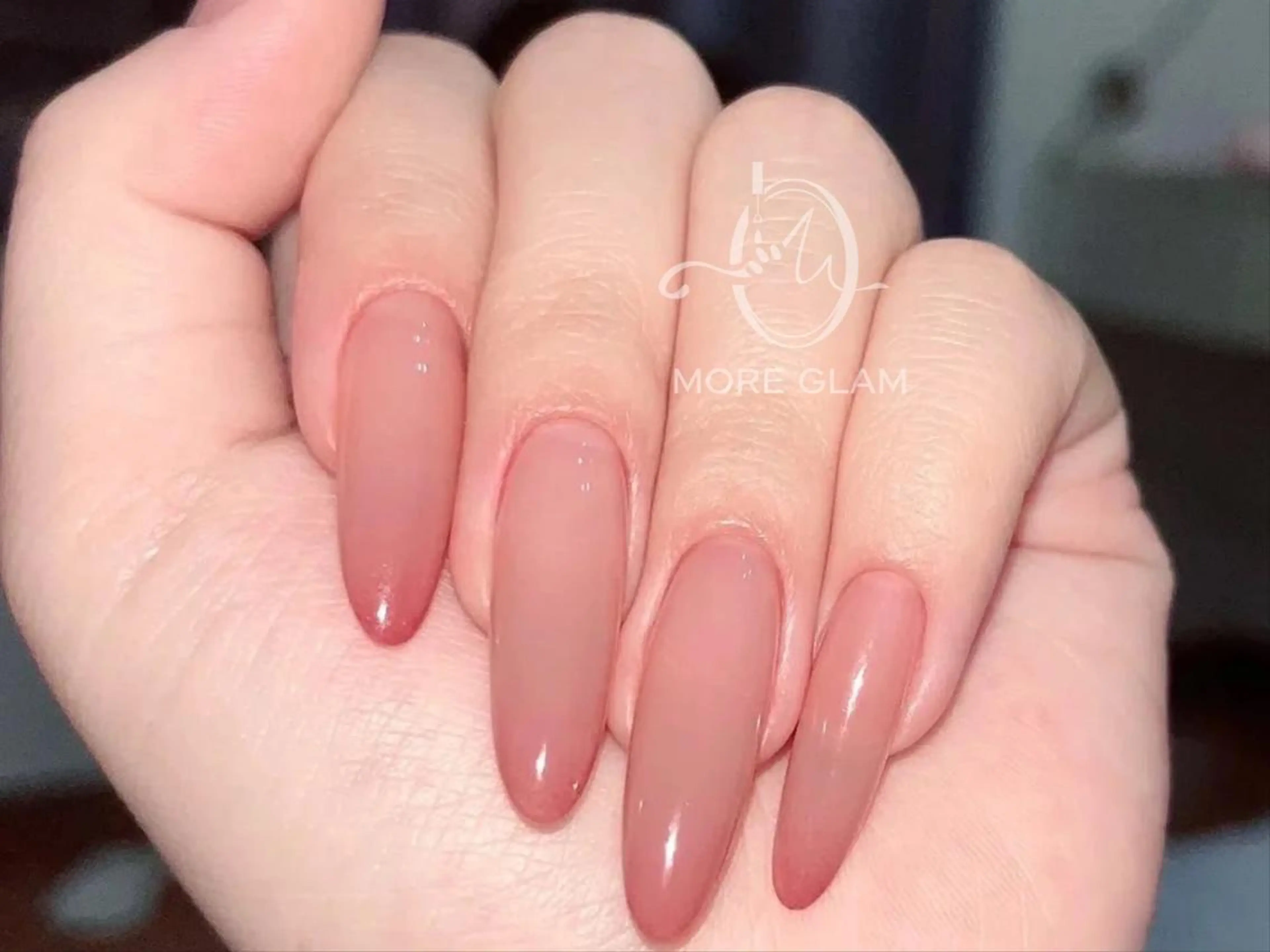 ネイル MoreGlam ネイルのネイルデザイン