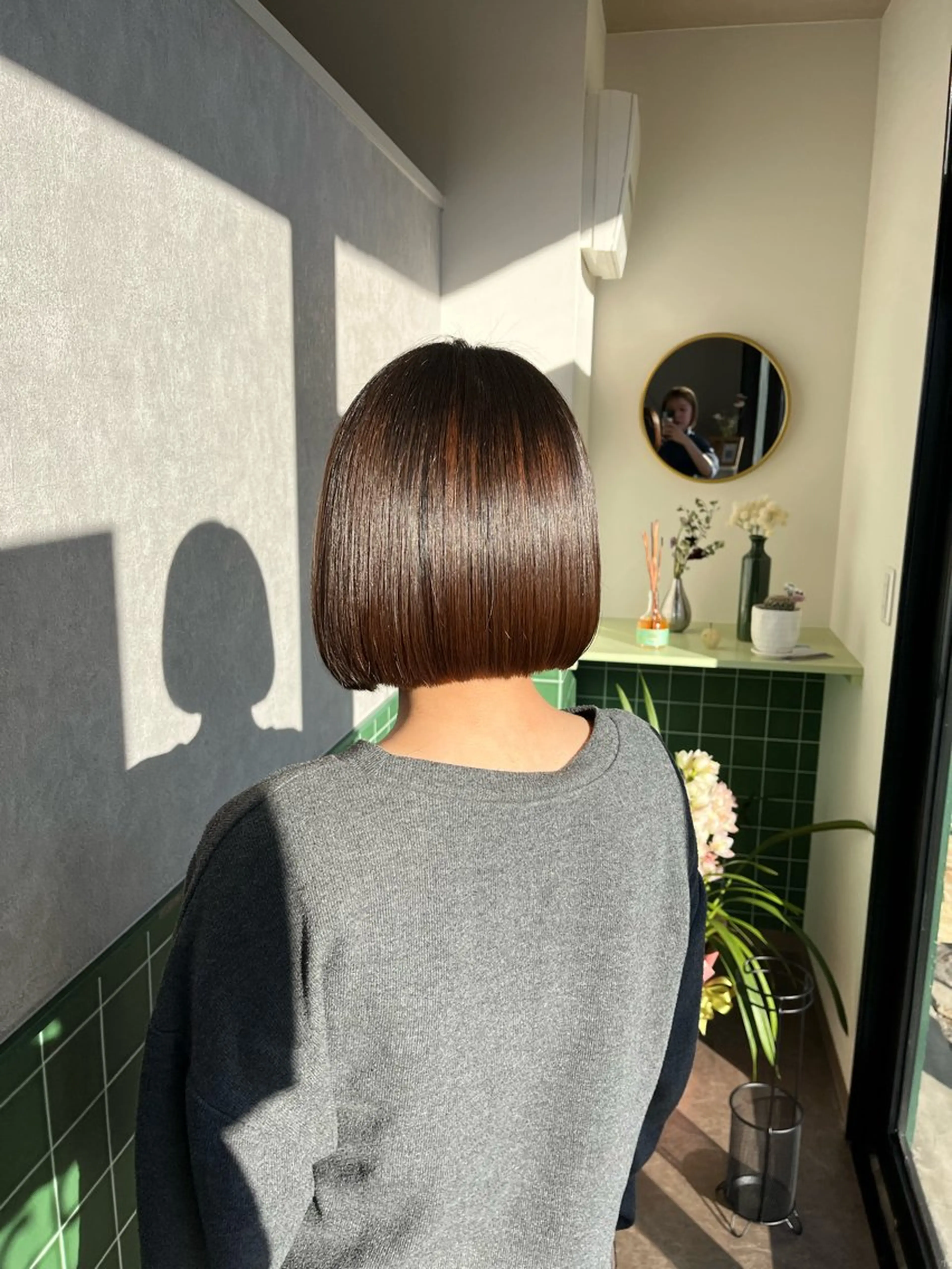 ショート ボブ カット 縮毛矯正 トリートメント 本木下朋花/髪質 改善×ダブルカラーのヘアスタイル