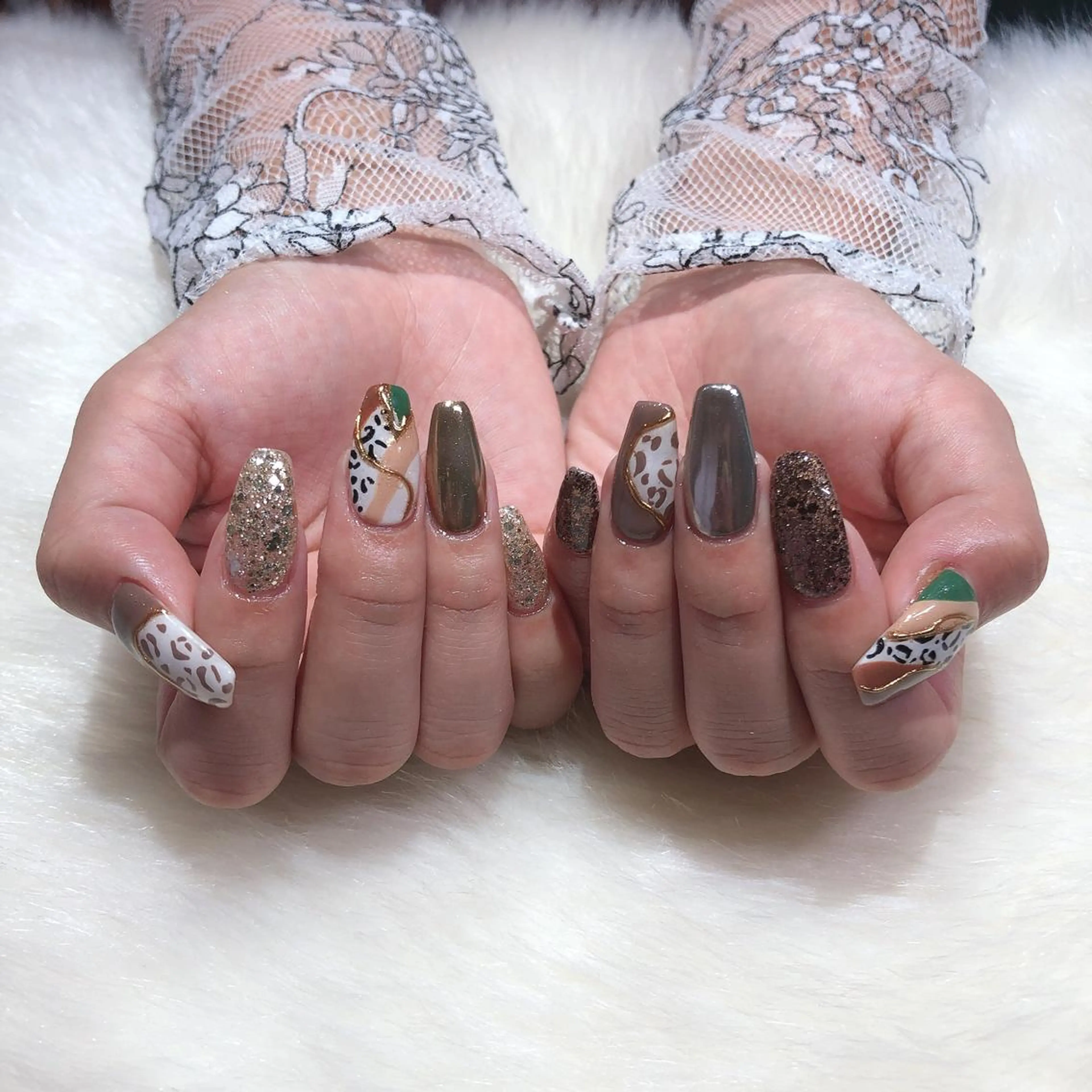 ネイル ハンドネイル フットネイル ハンドケア Nes.Nail所属・Miyagi Asamiのネイルデザイン