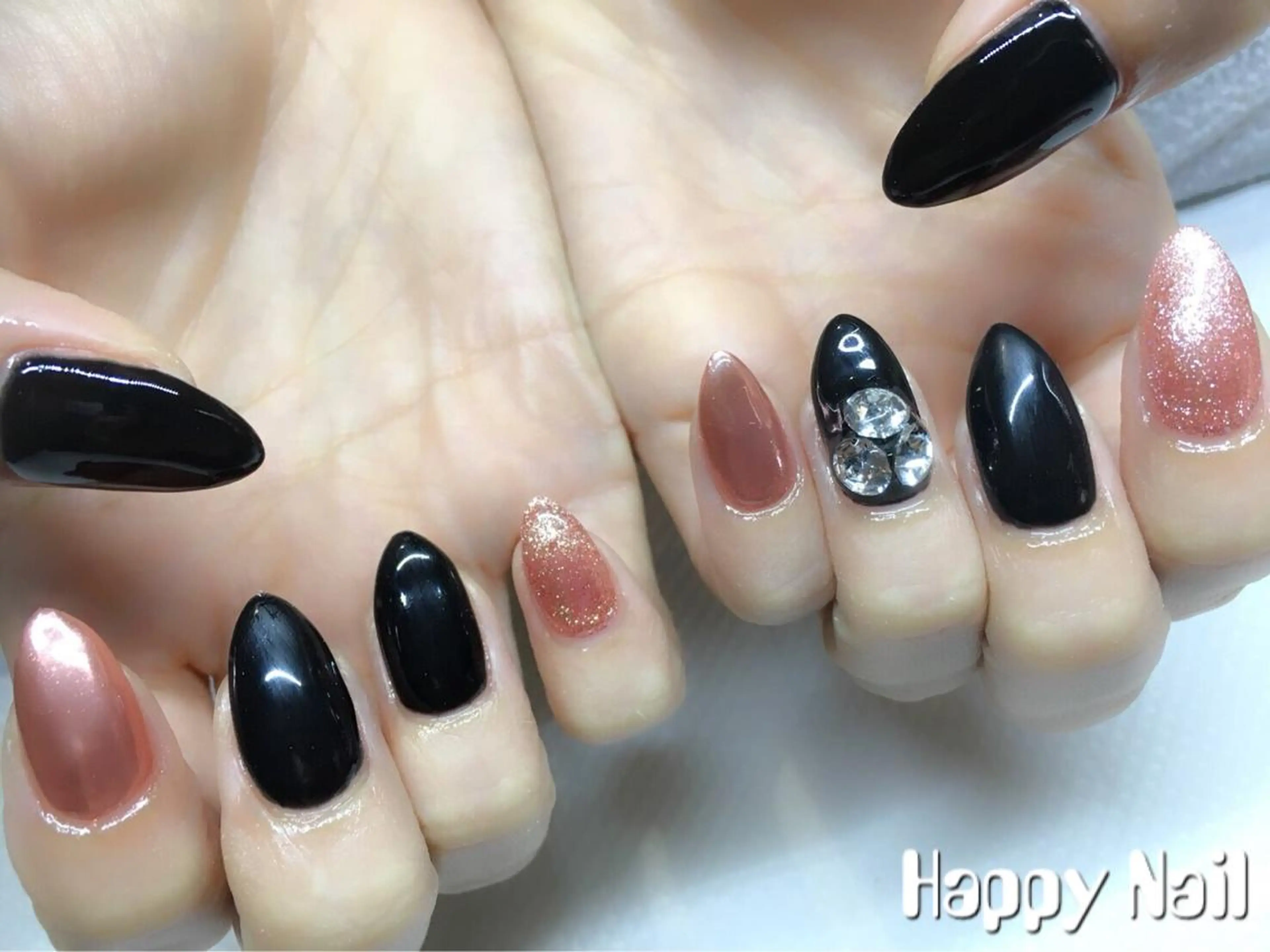 ネイル Happy Nailのネイルデザイン