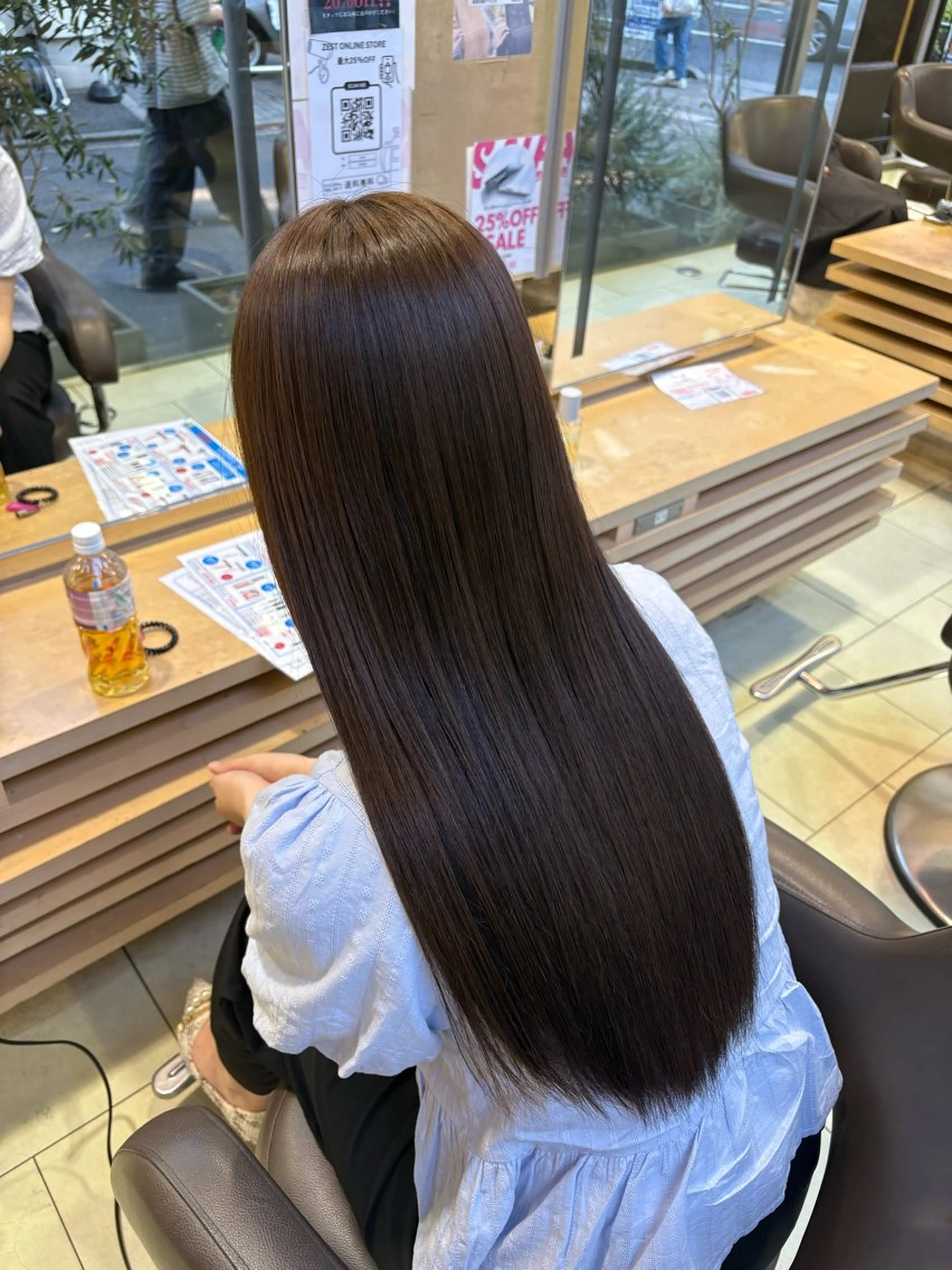 ロング ヘアカラー フェザーパーマ🪶 シャドウ/ジュンエイのヘアスタイル