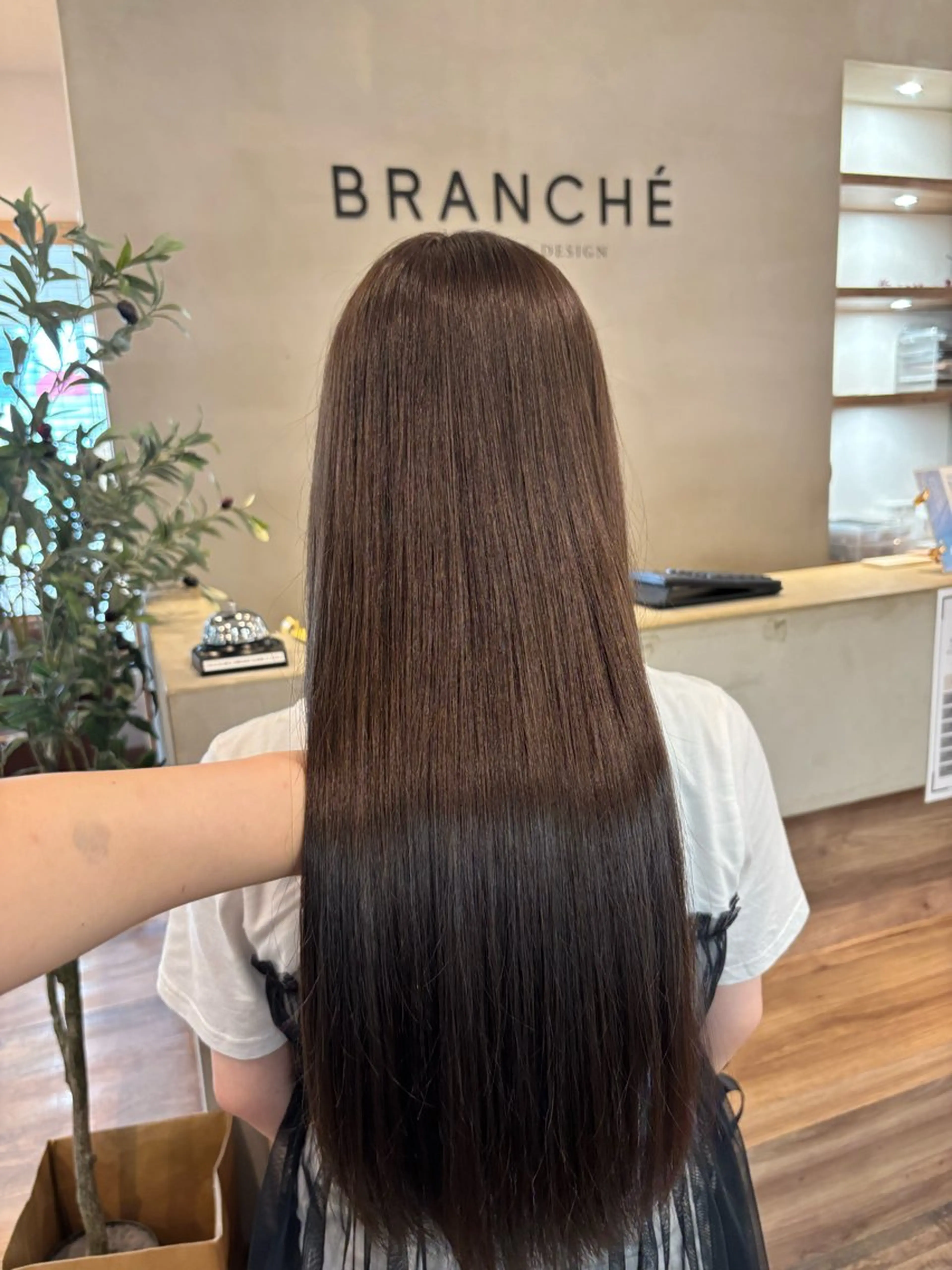 ロング カラー トリートメント 髙木琉菜 レイヤー／髪質改善のヘアスタイル