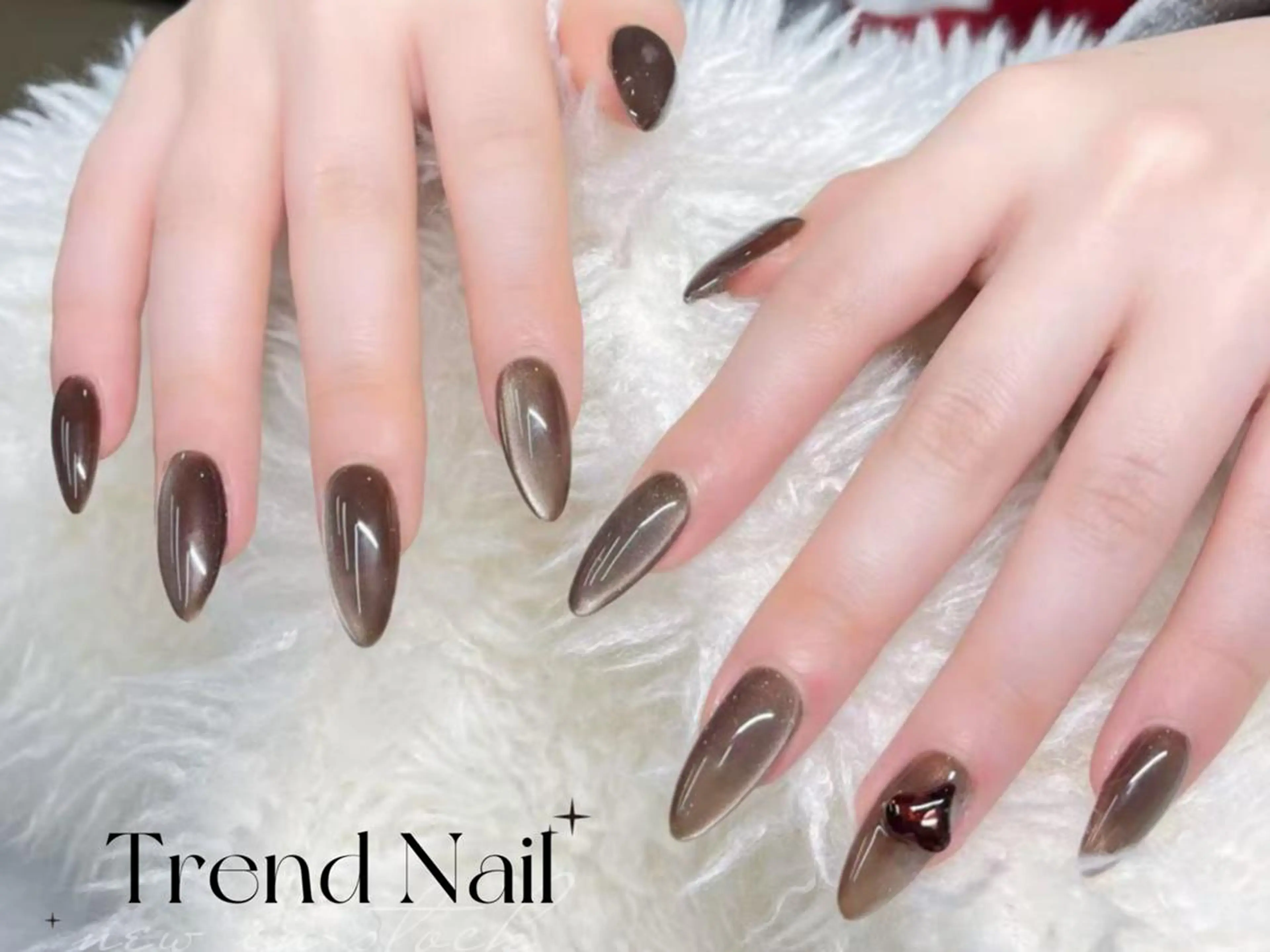 ネイル ハンドネイル Trend Nail シルフのネイルデザイン