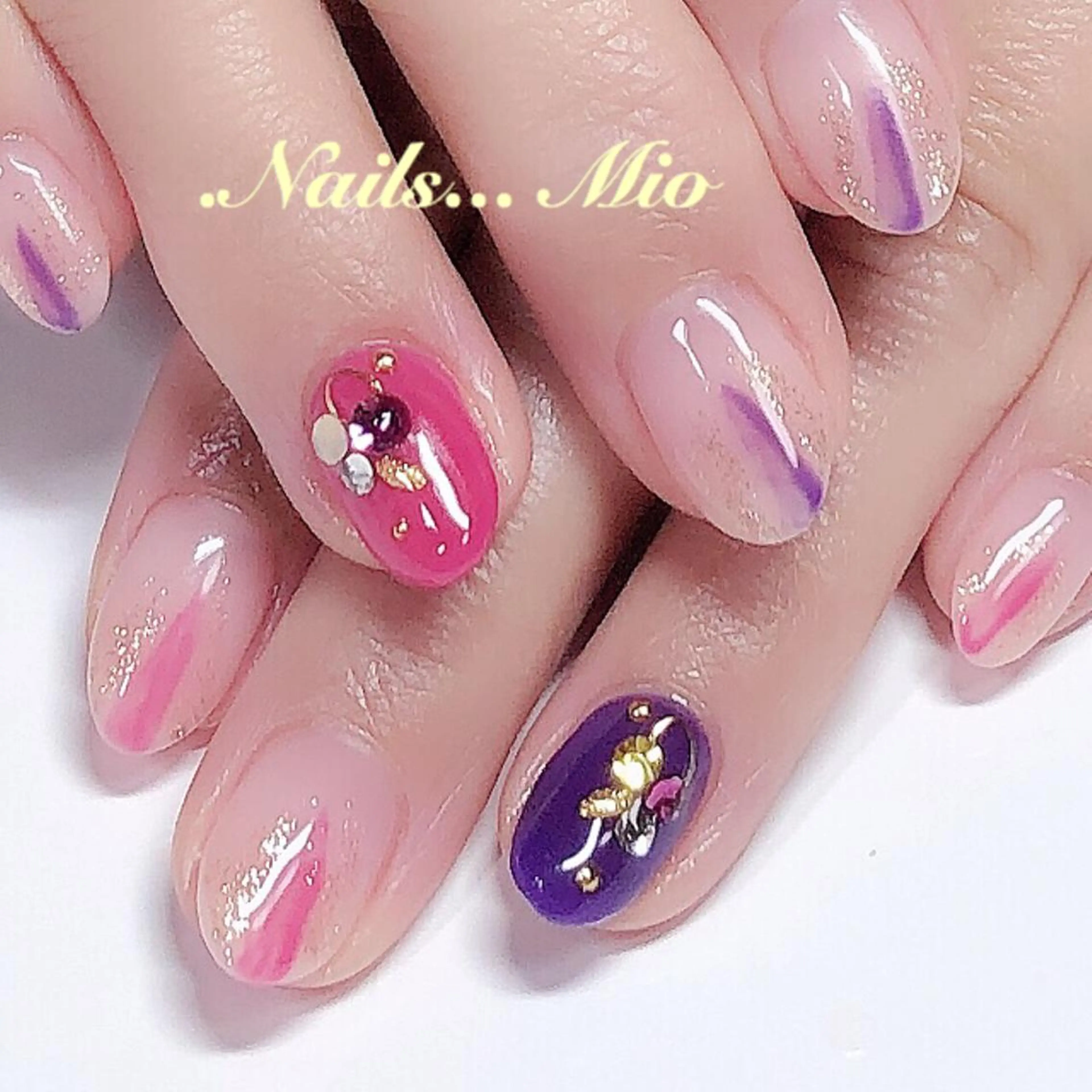 ネイル .Nails Mio 赤羽西ネイルサロンのネイルデザイン