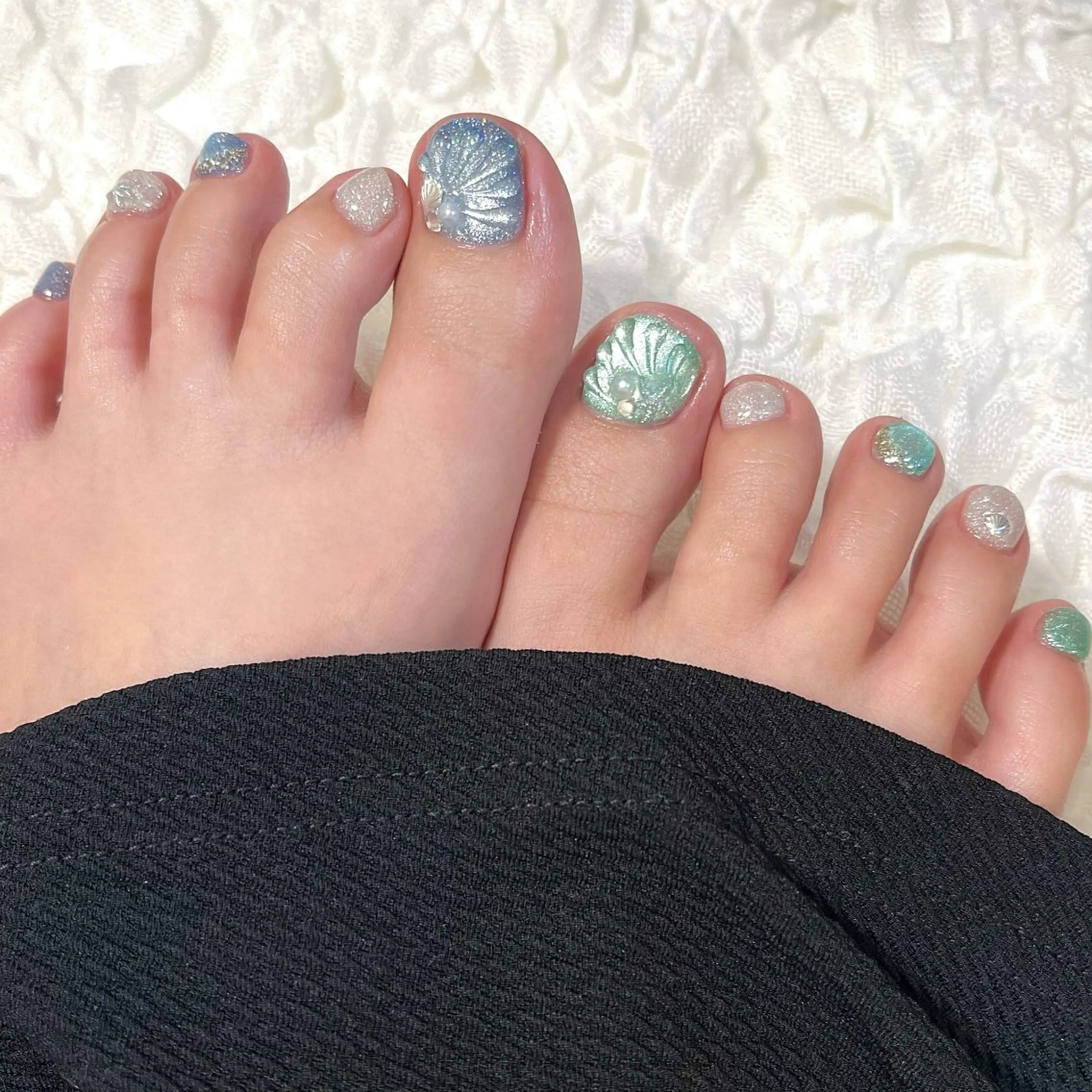 ネイル フットネイル 児玉 茉緒のネイルデザイン