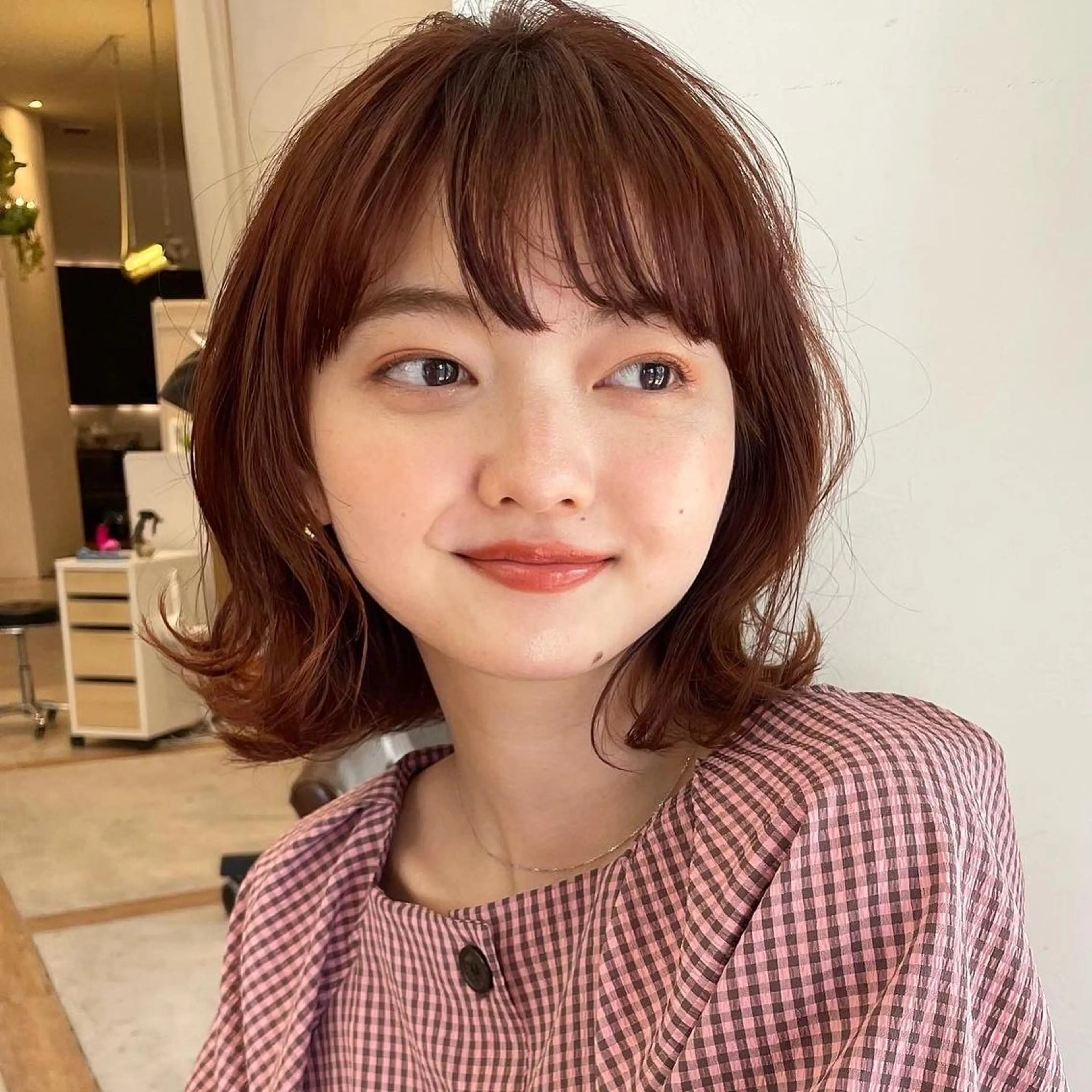 ミディアム カラー ヘアアレンジ ベージュカラー オレンジ オレンジベージュ OAK 学芸大学所属・秋葉萌　透明感カラー /レイヤー/ボブ♡のヘアスタイル